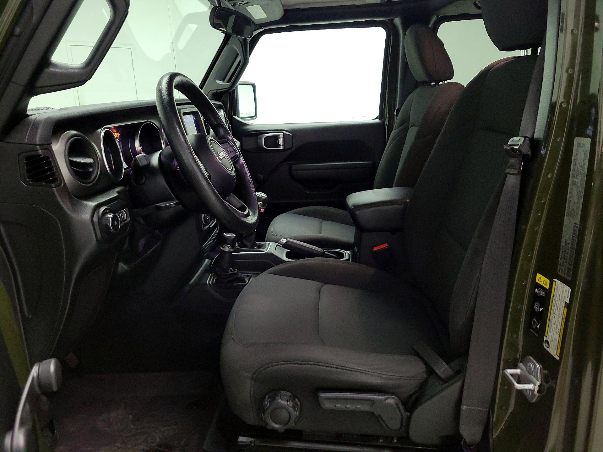 Thumbnail: 2022 Jeep Wrangler - 11