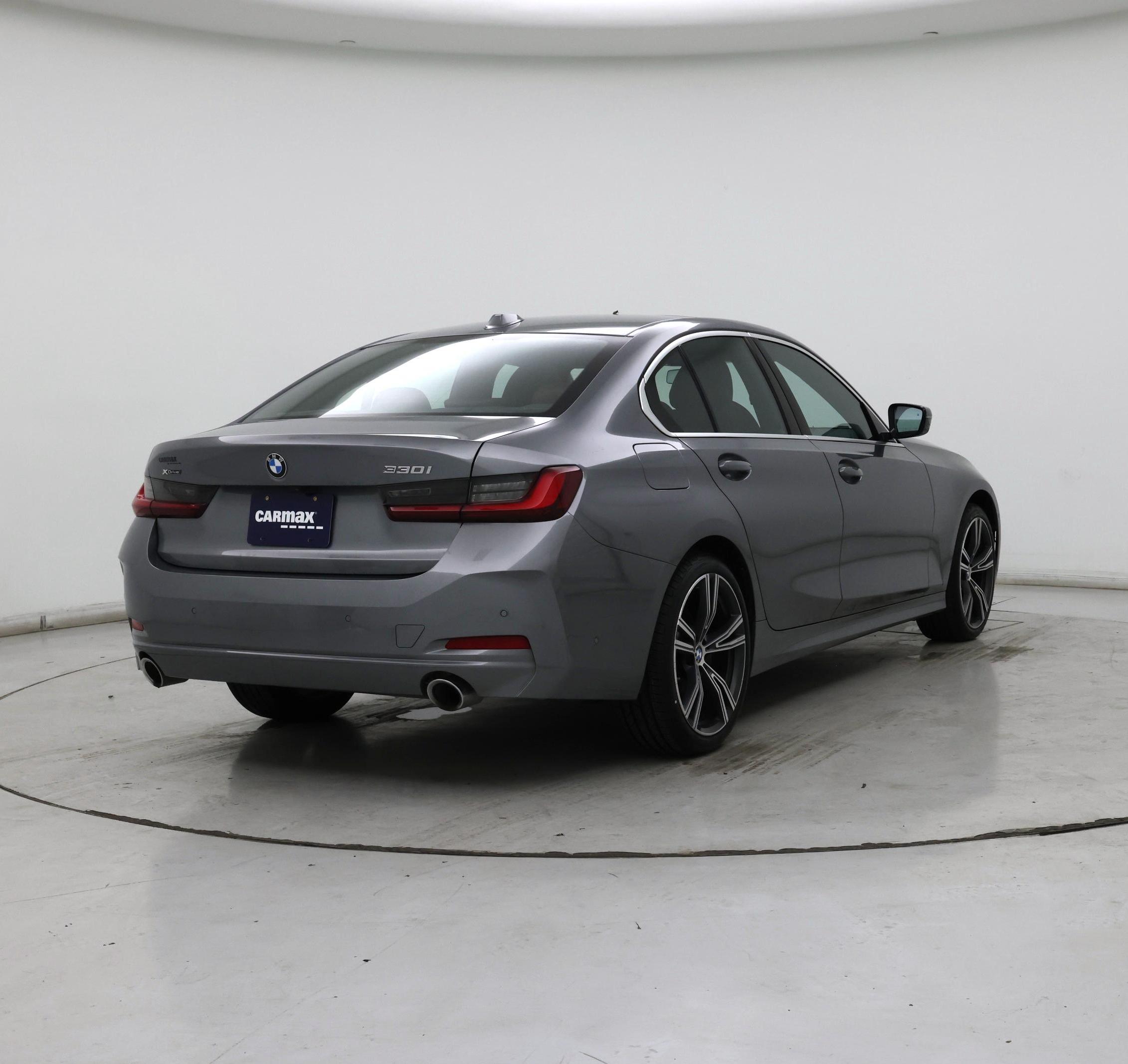 Thumbnail: 2024 BMW 3 Series - 8