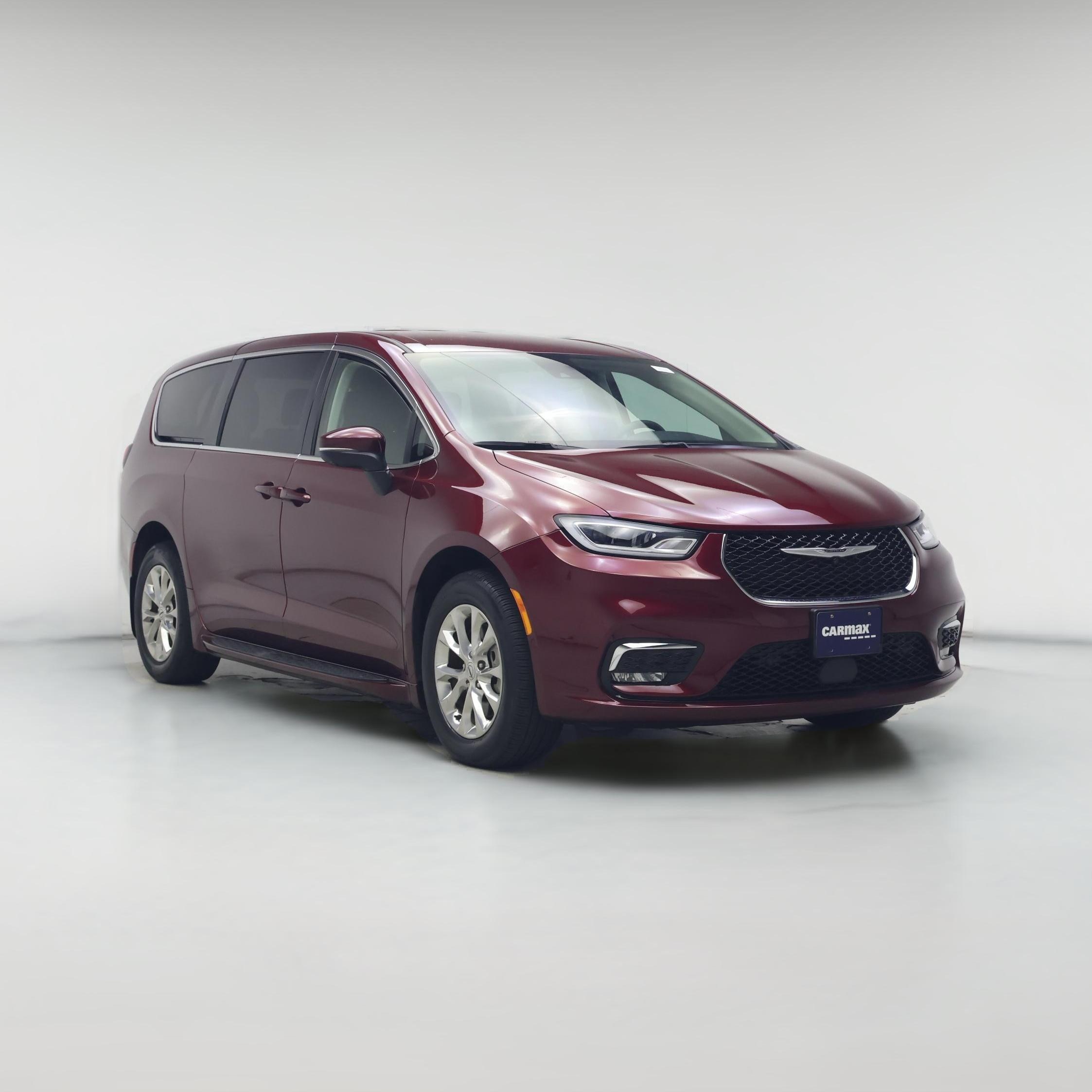 Thumbnail: 2023 Chrysler Pacifica - 1