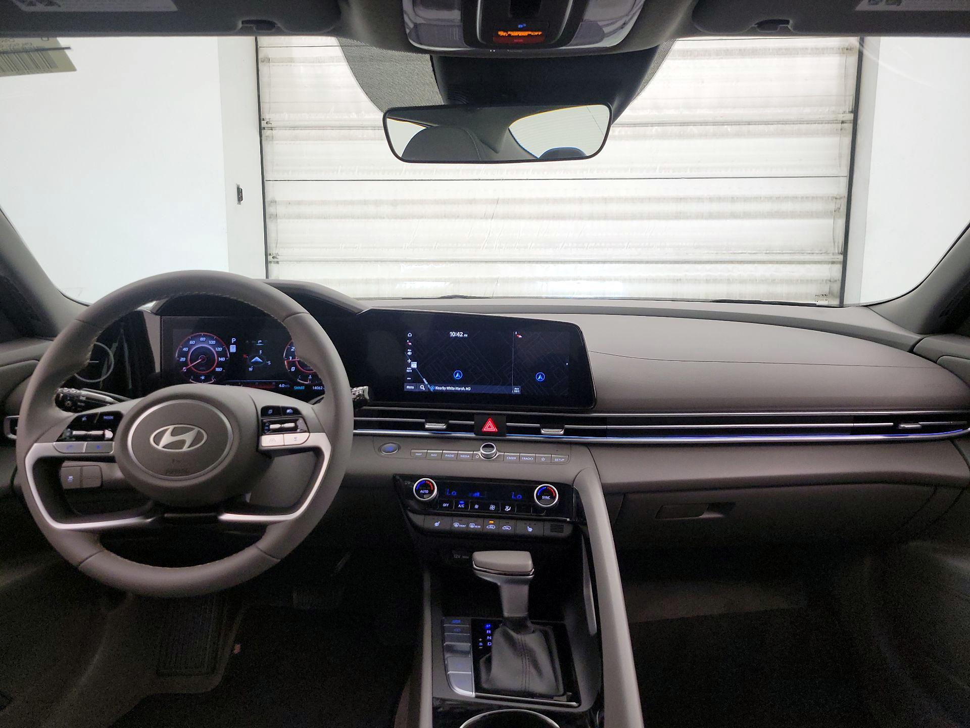 Thumbnail: 2024 Hyundai Elantra - 9