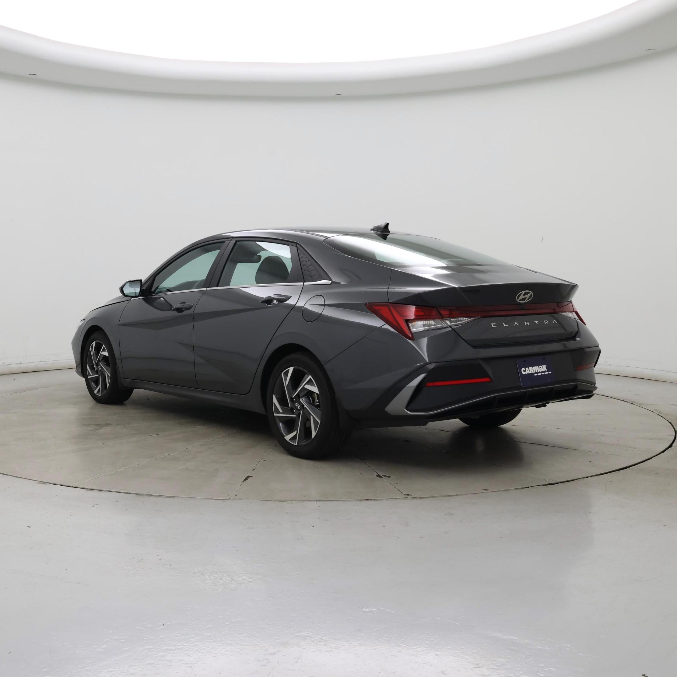 Thumbnail: 2024 Hyundai Elantra - 2