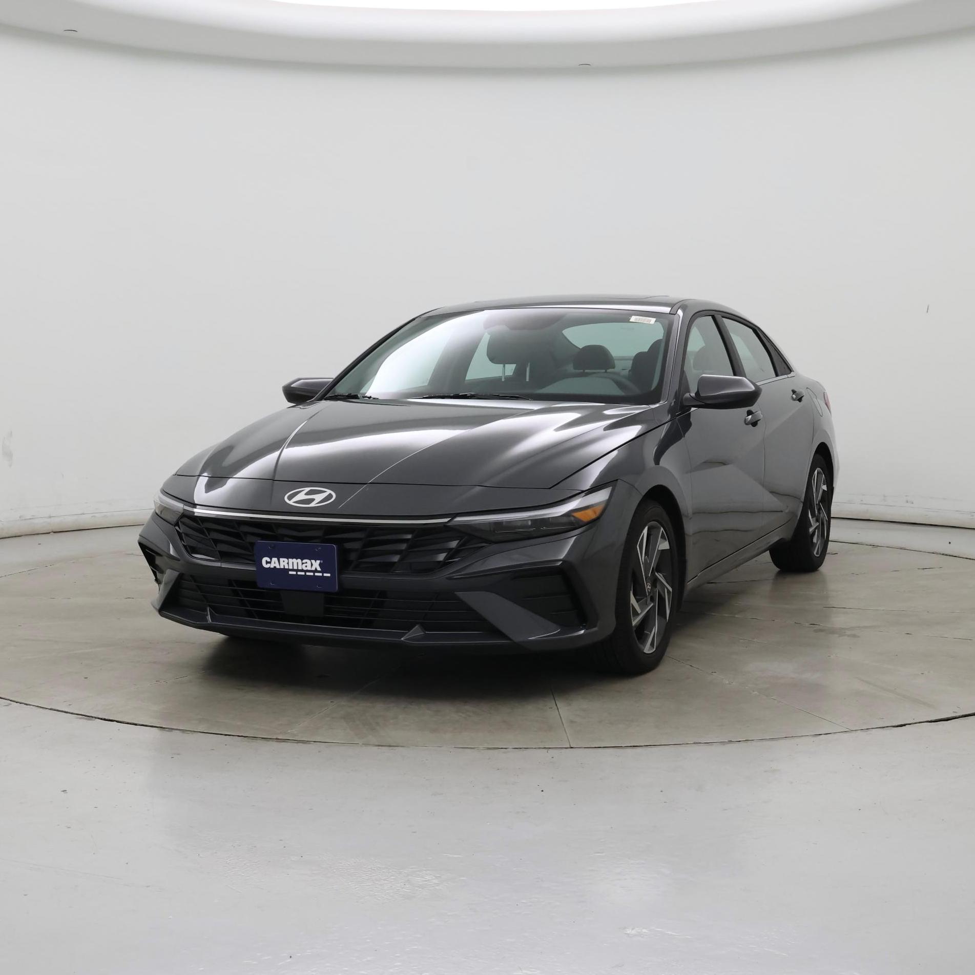 Thumbnail: 2024 Hyundai Elantra - 4