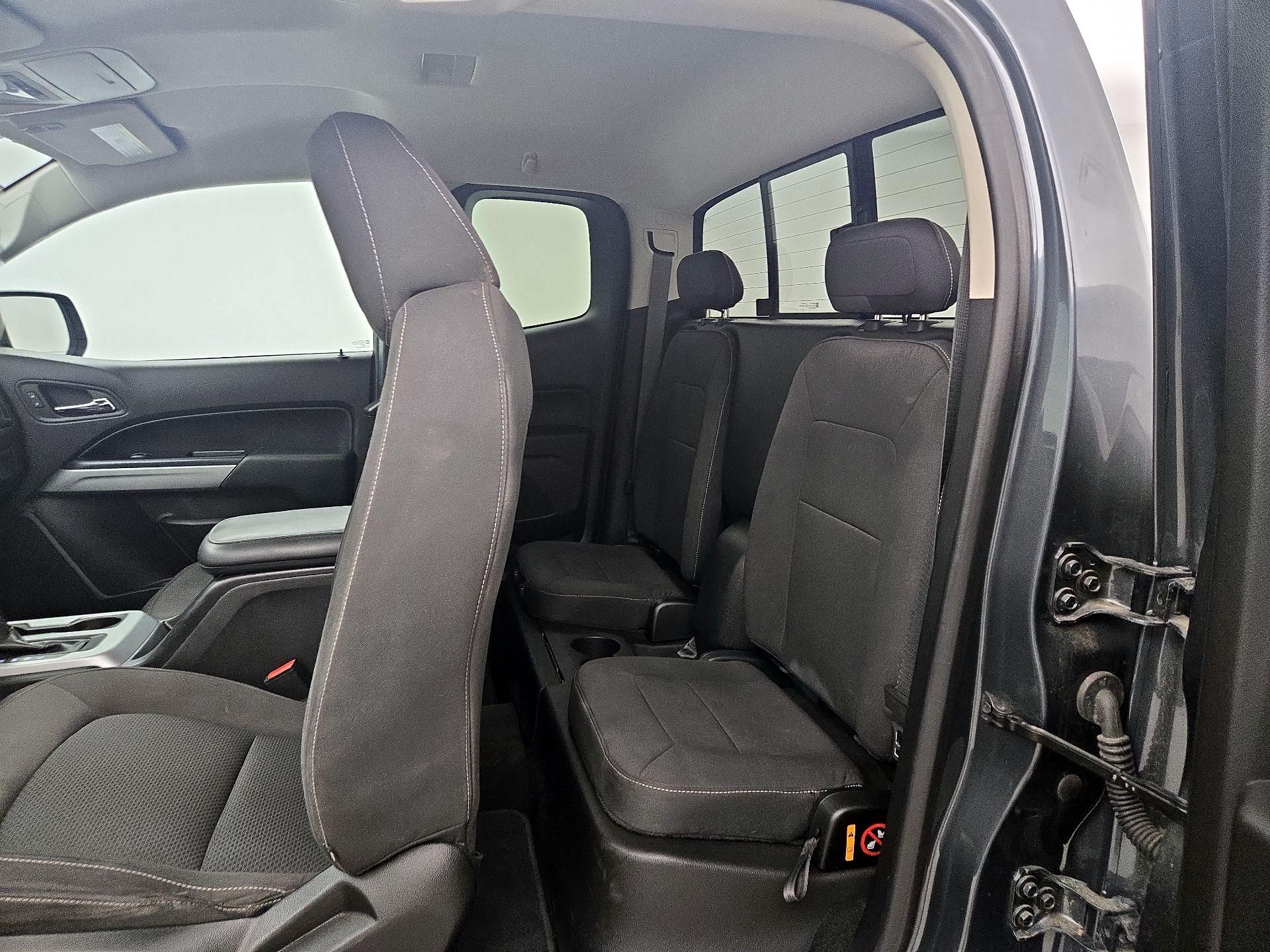 Thumbnail: 2017 Chevrolet Colorado - 19
