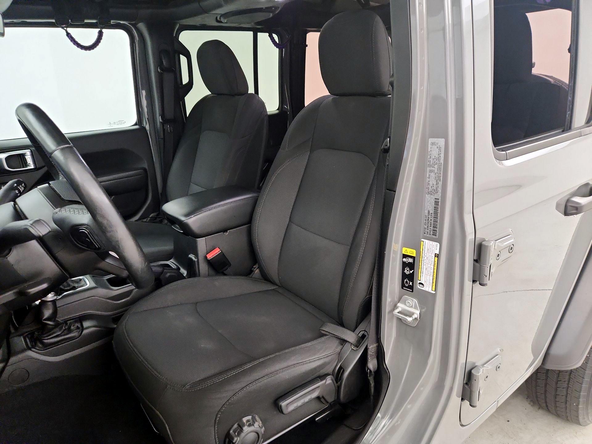 Thumbnail: 2022 Jeep Wrangler - 11