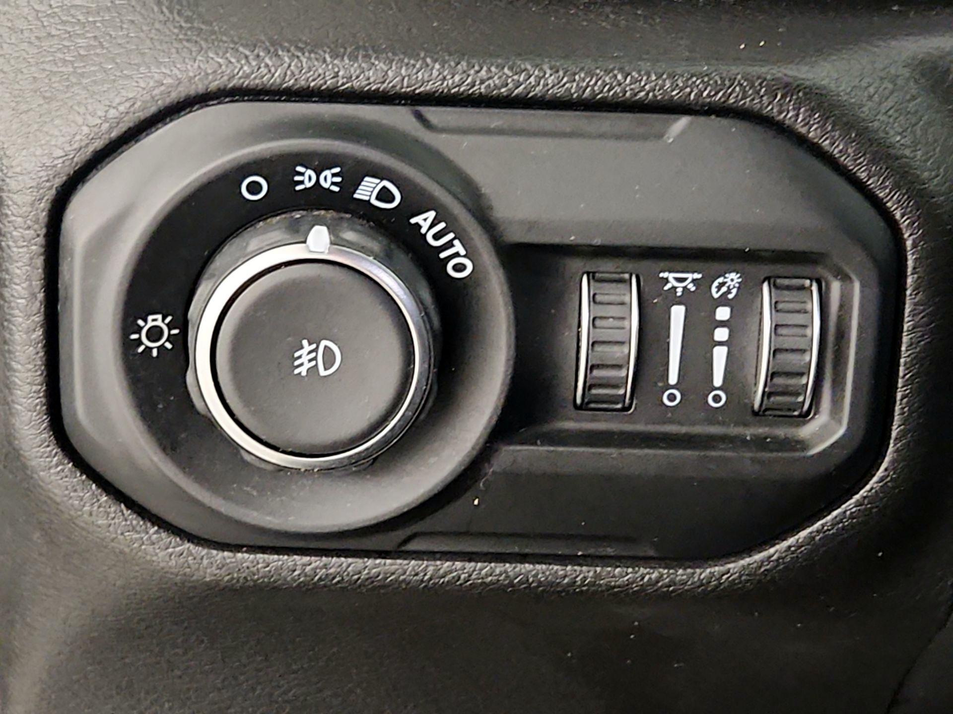 Thumbnail: 2022 Jeep Wrangler - 13