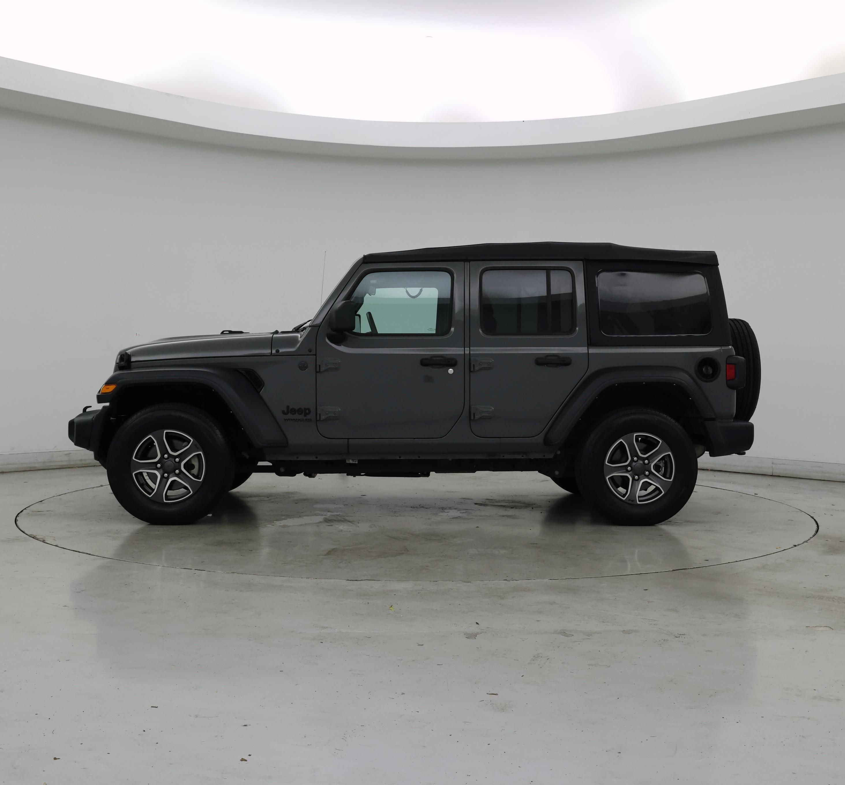 Thumbnail: 2022 Jeep Wrangler - 3