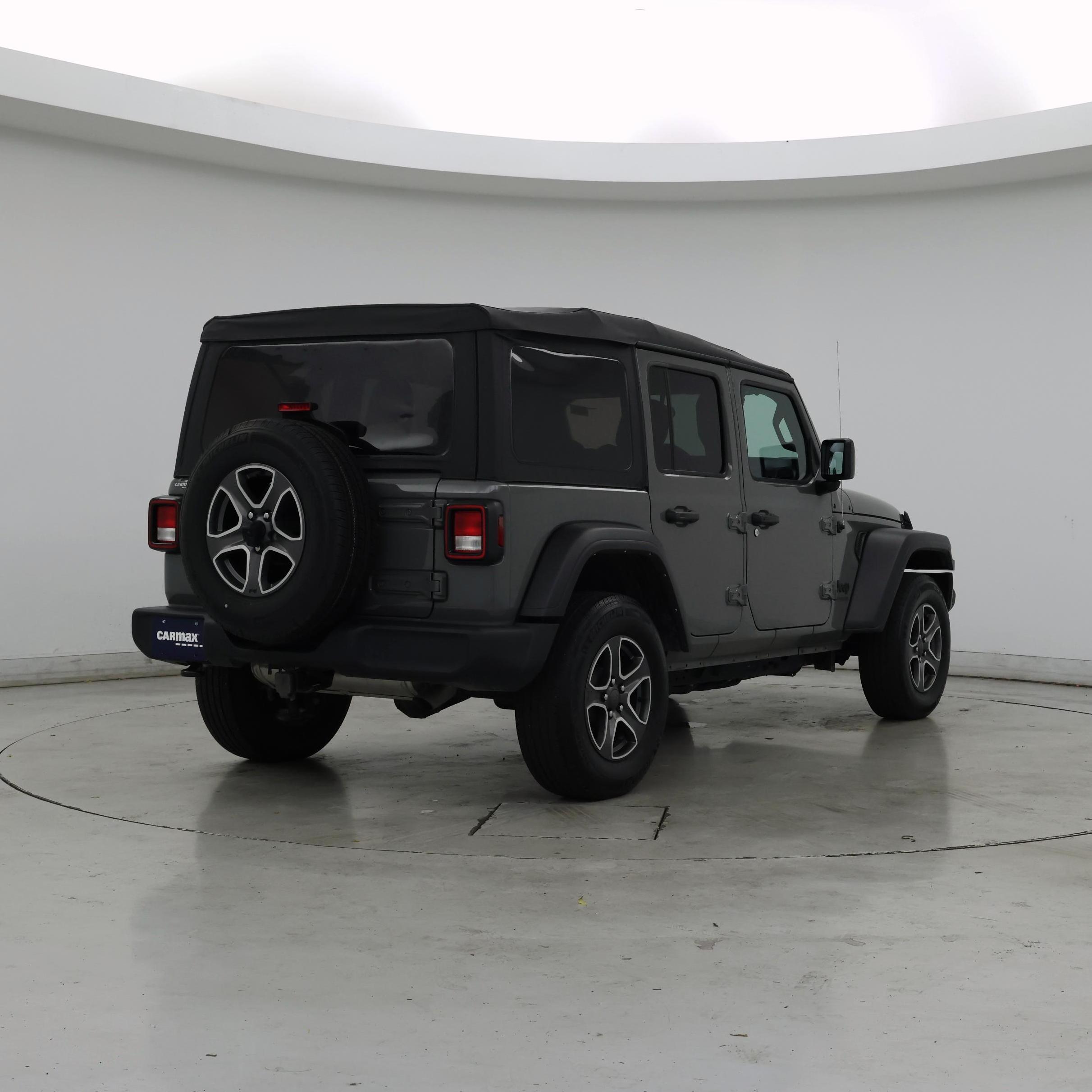 Thumbnail: 2022 Jeep Wrangler - 8