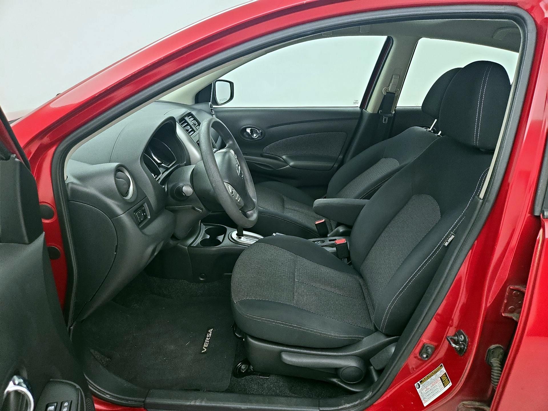 Thumbnail: 2015 Nissan Versa - 11