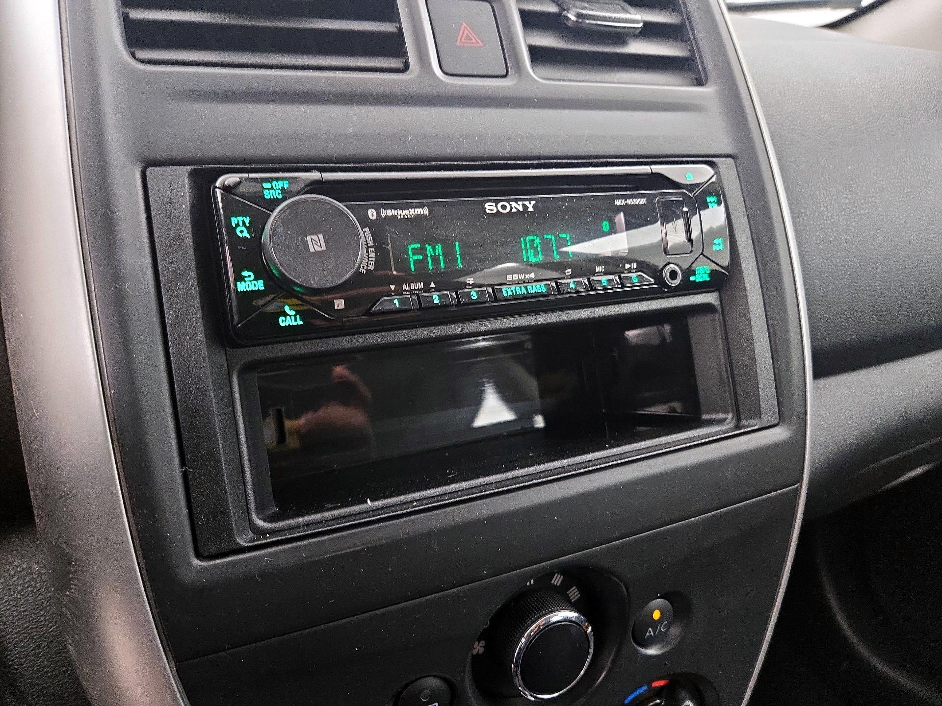 Thumbnail: 2015 Nissan Versa - 14