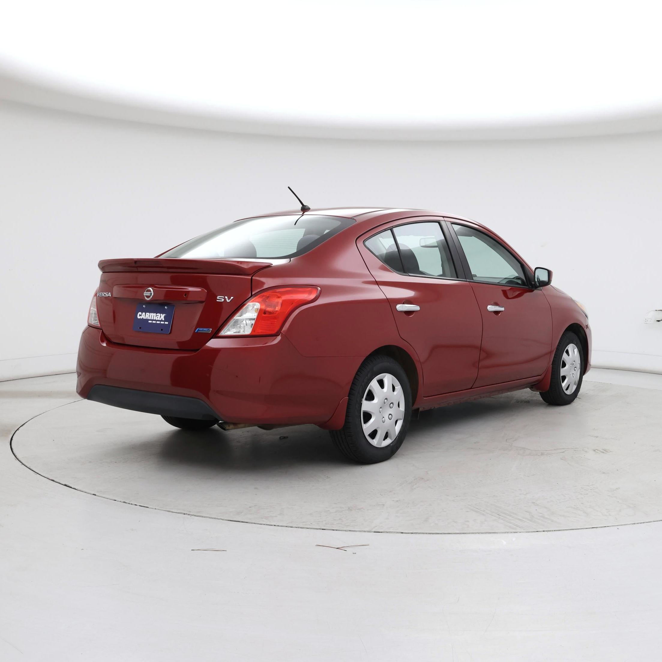 Thumbnail: 2015 Nissan Versa - 8