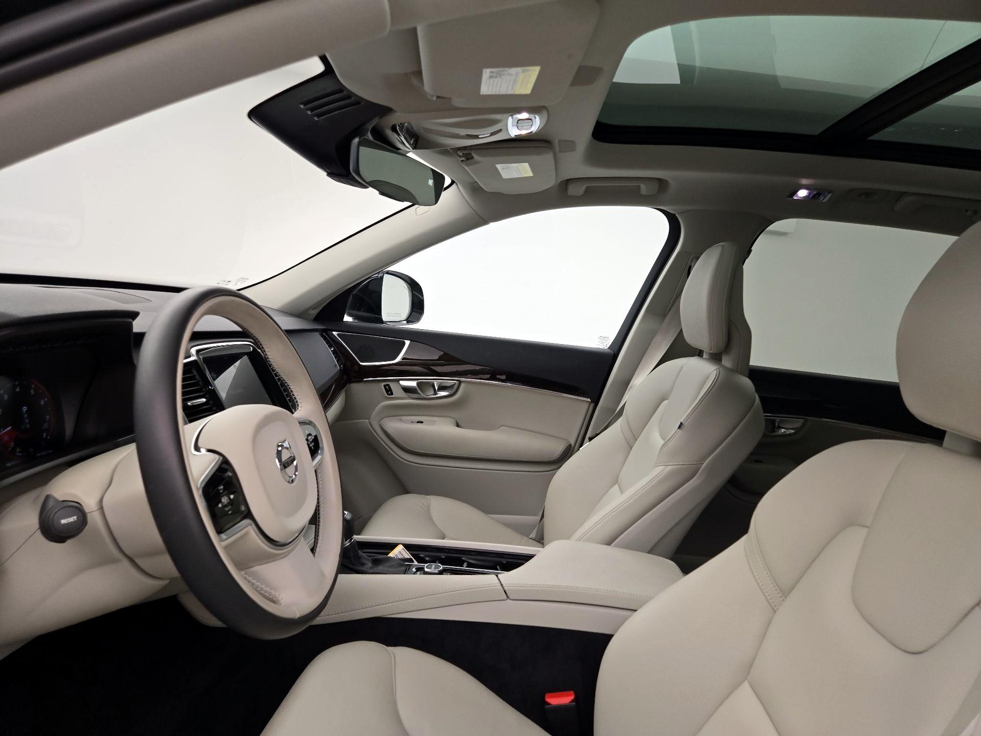 Thumbnail: 2017 Volvo XC90 - 20