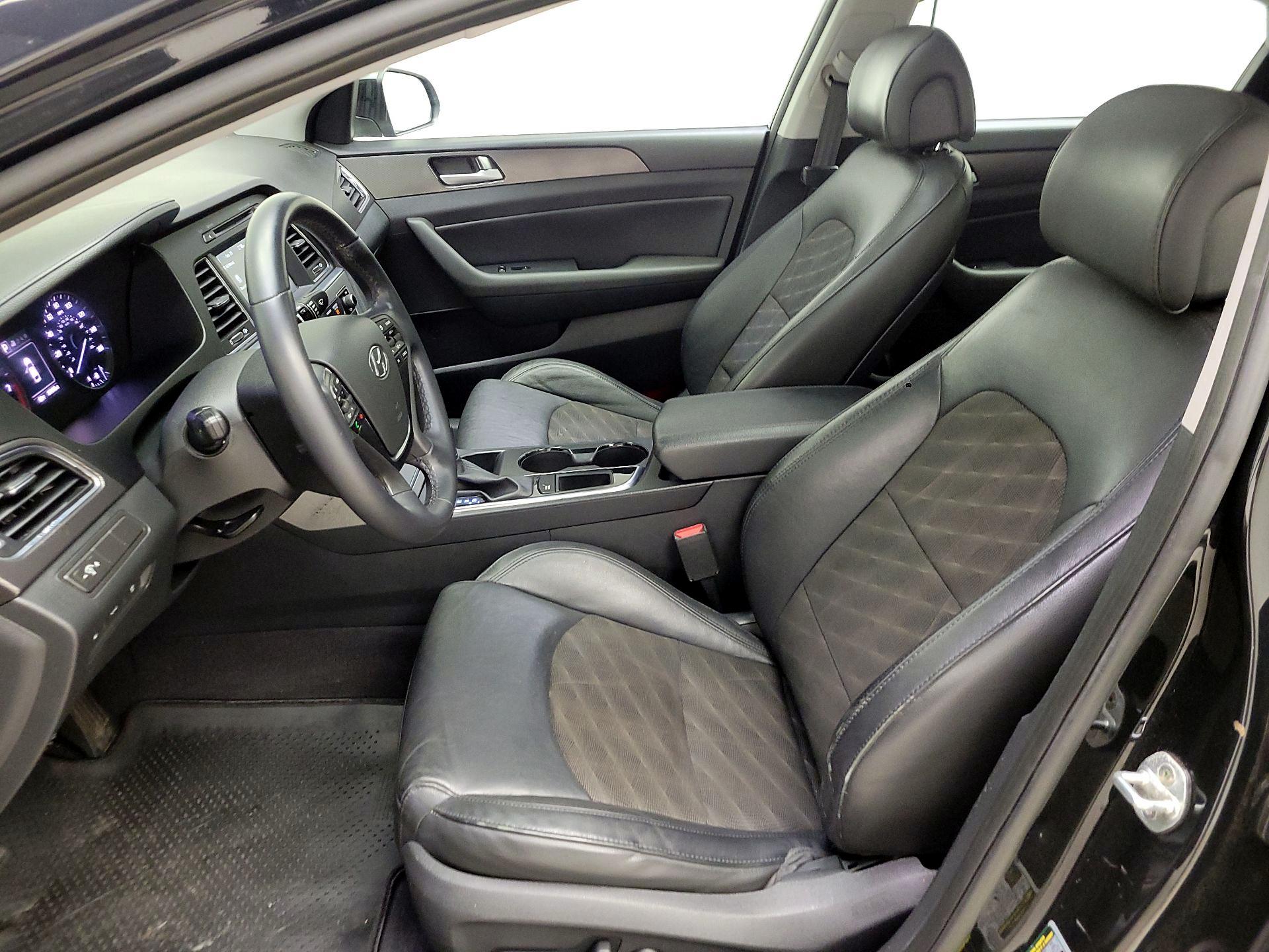 Thumbnail: 2017 Hyundai Sonata - 11