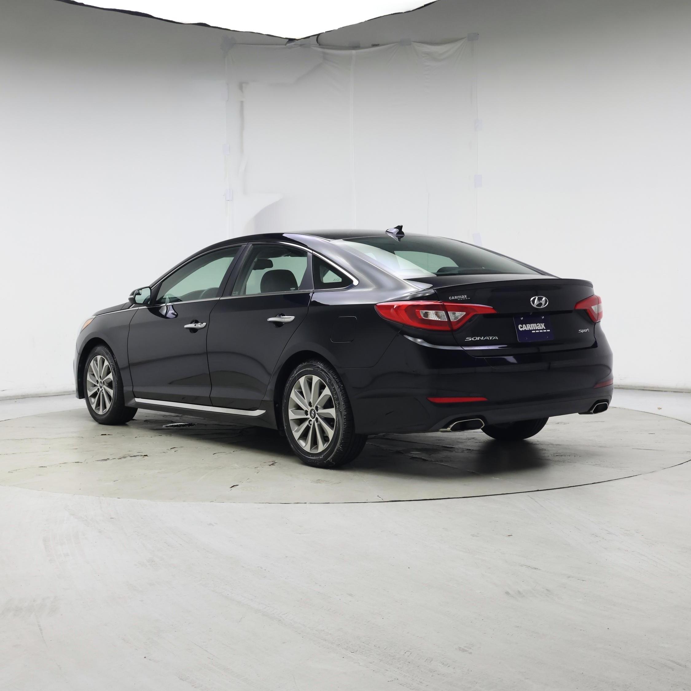 Thumbnail: 2017 Hyundai Sonata - 2
