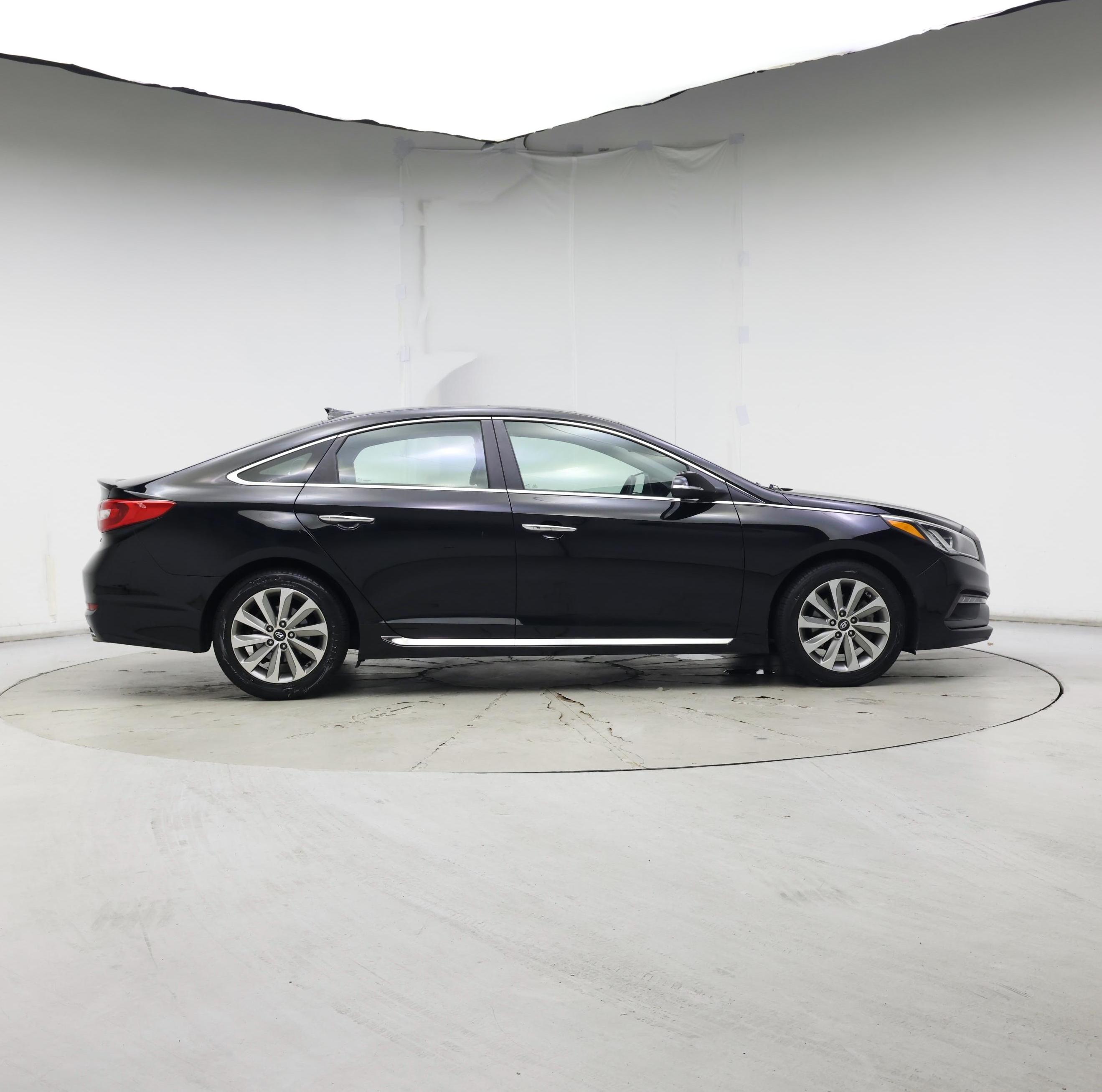 Thumbnail: 2017 Hyundai Sonata - 7