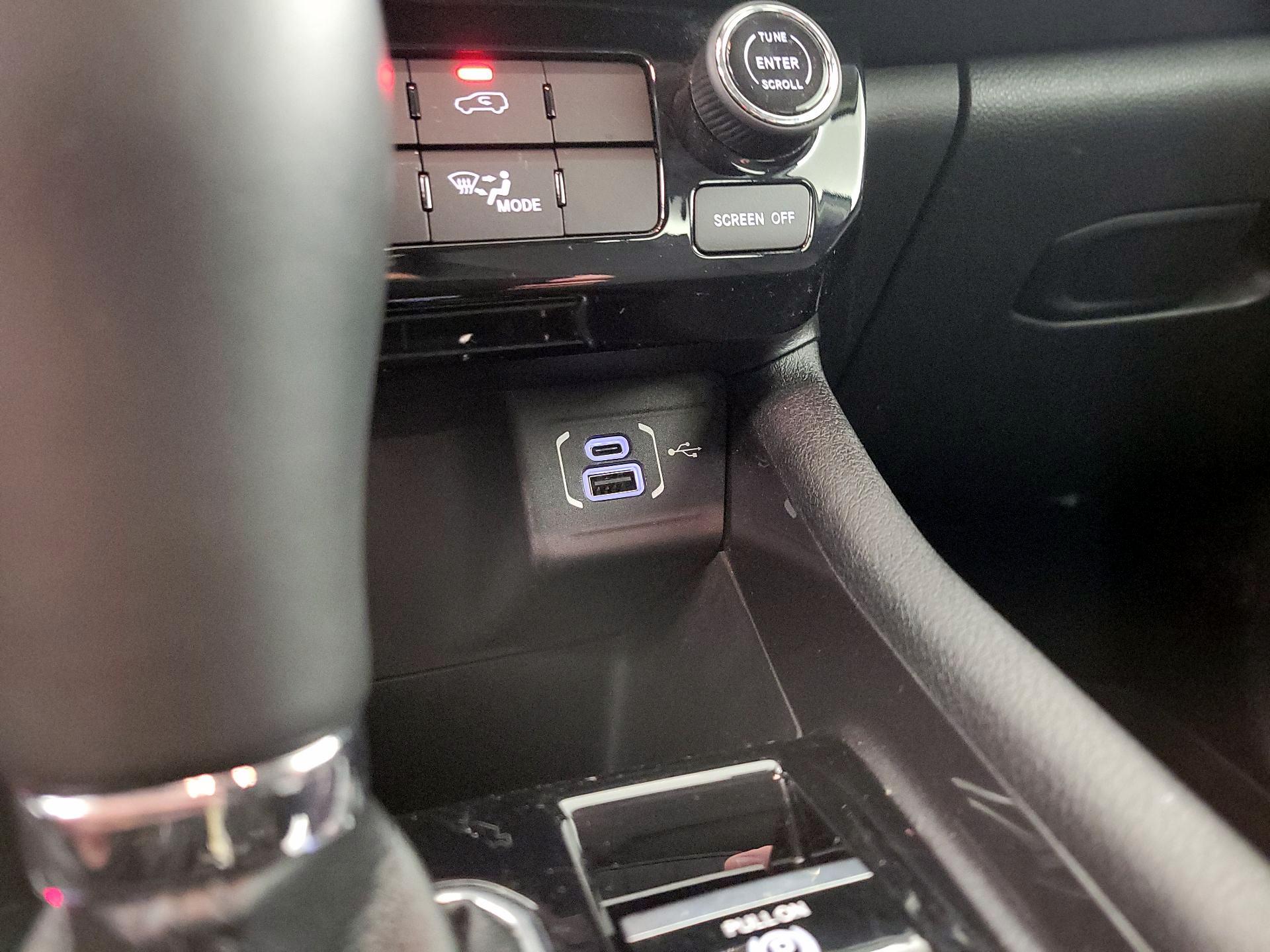 Thumbnail: 2022 Jeep Compass - 18