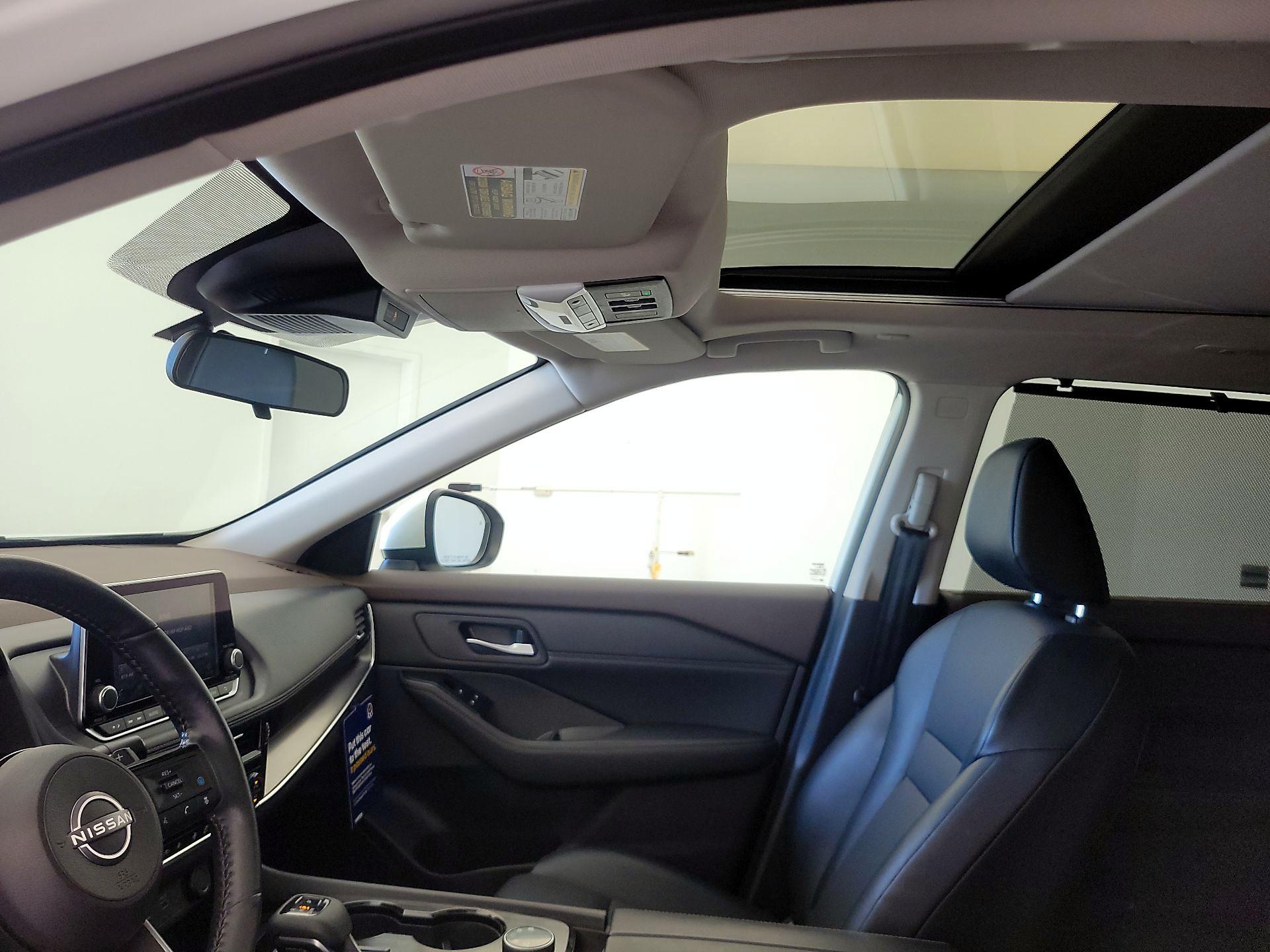 Thumbnail: 2023 Nissan Rogue - 19