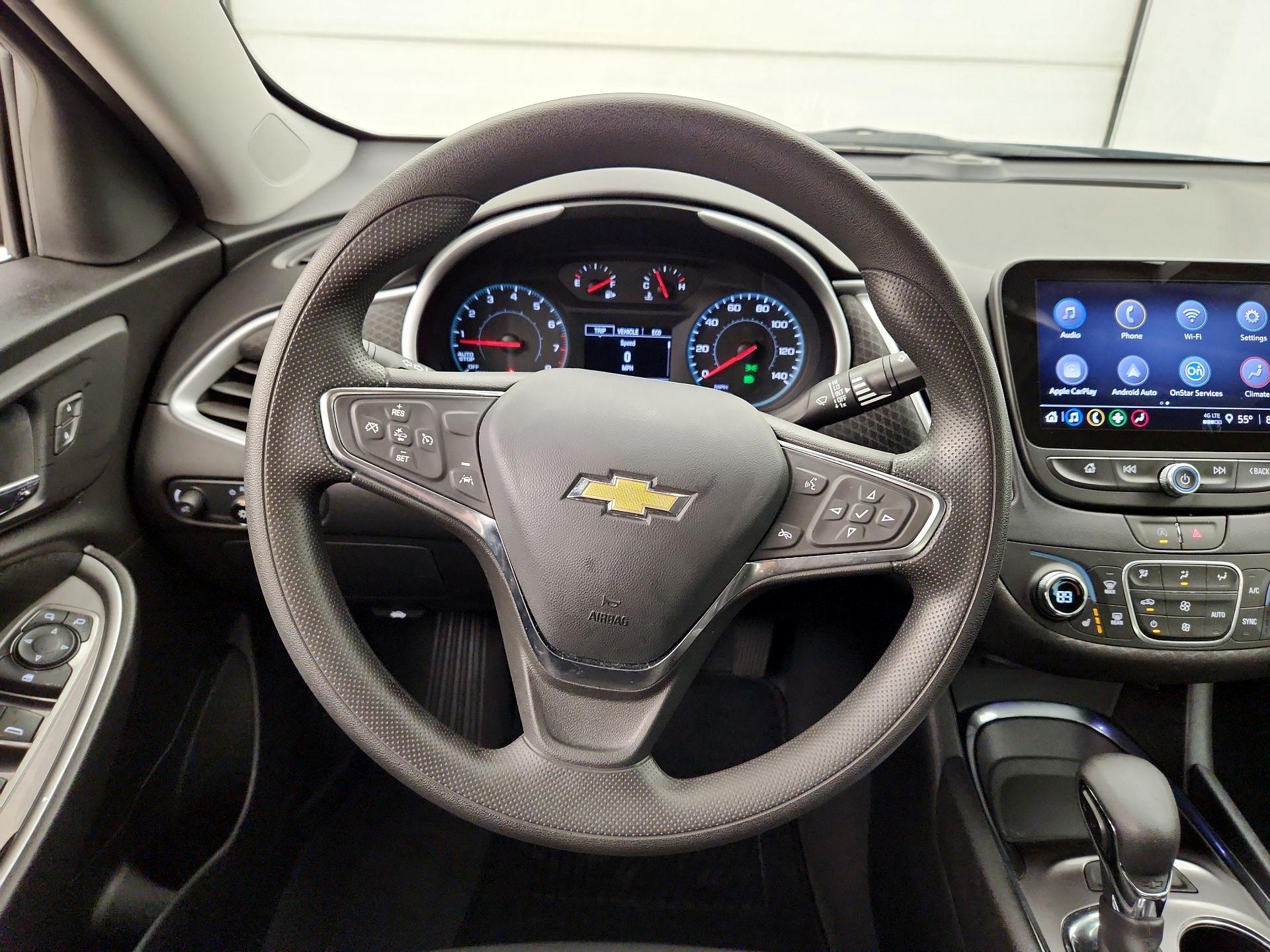 Thumbnail: 2023 Chevrolet Malibu - 10