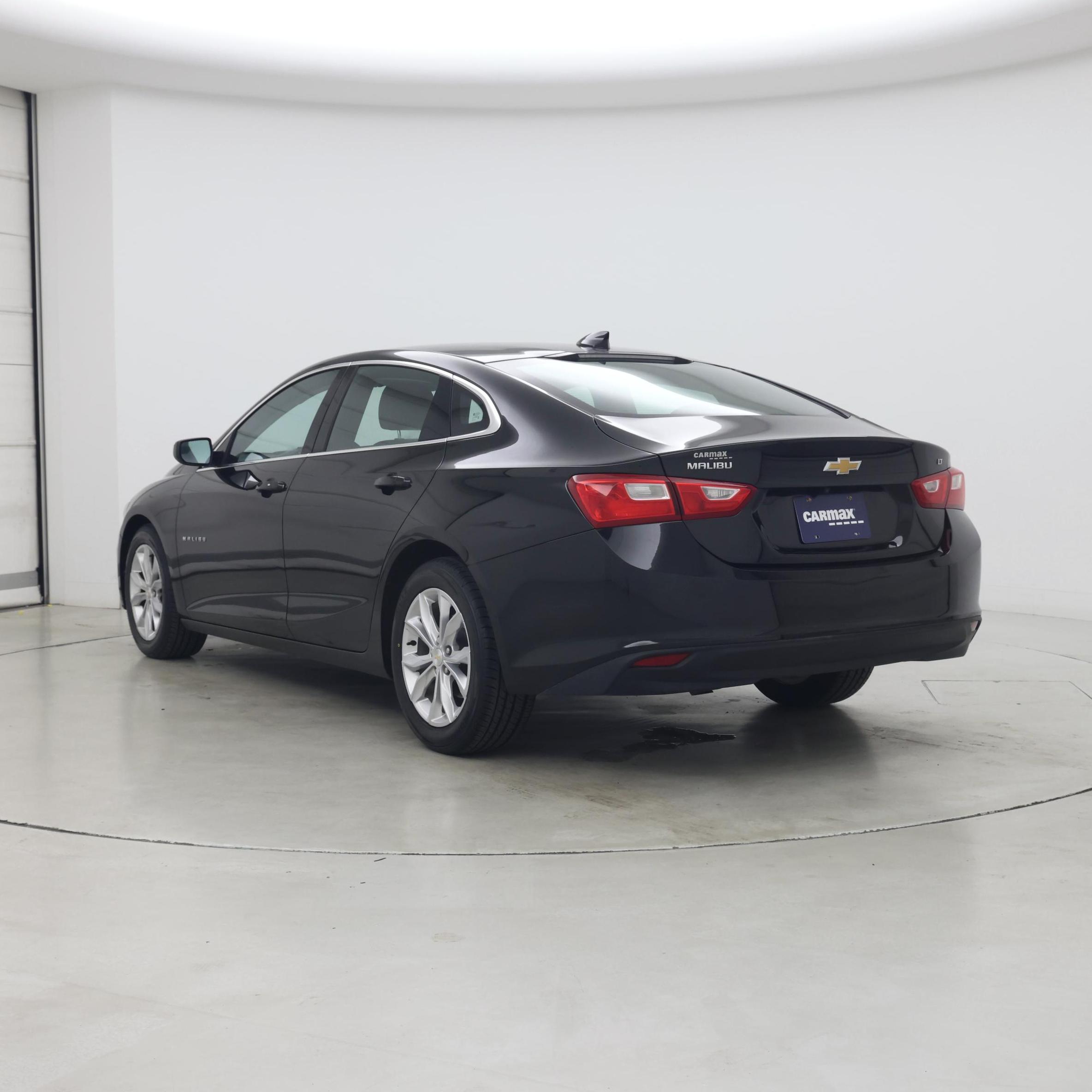 Thumbnail: 2023 Chevrolet Malibu - 2