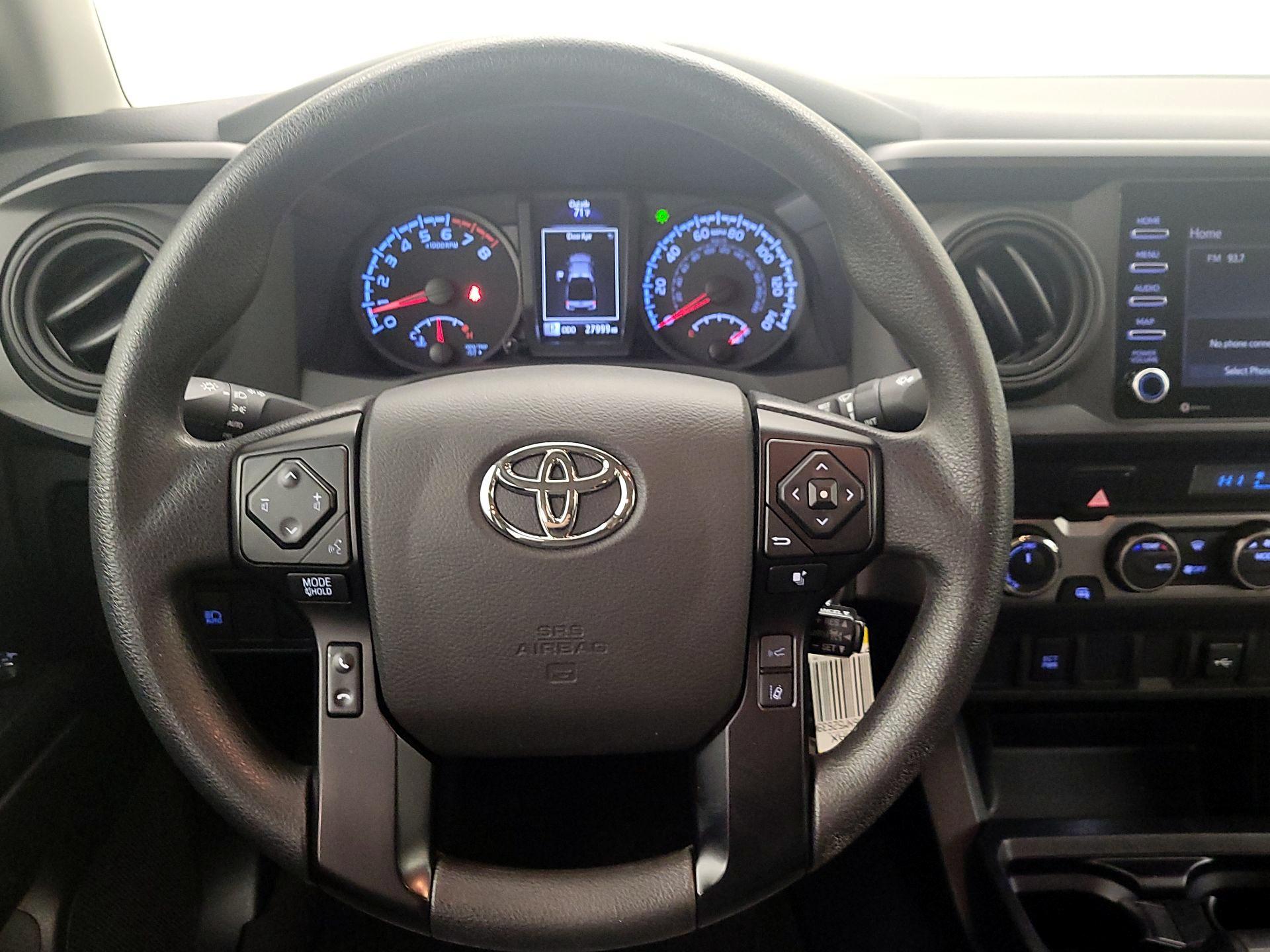Thumbnail: 2022 Toyota Tacoma - 10
