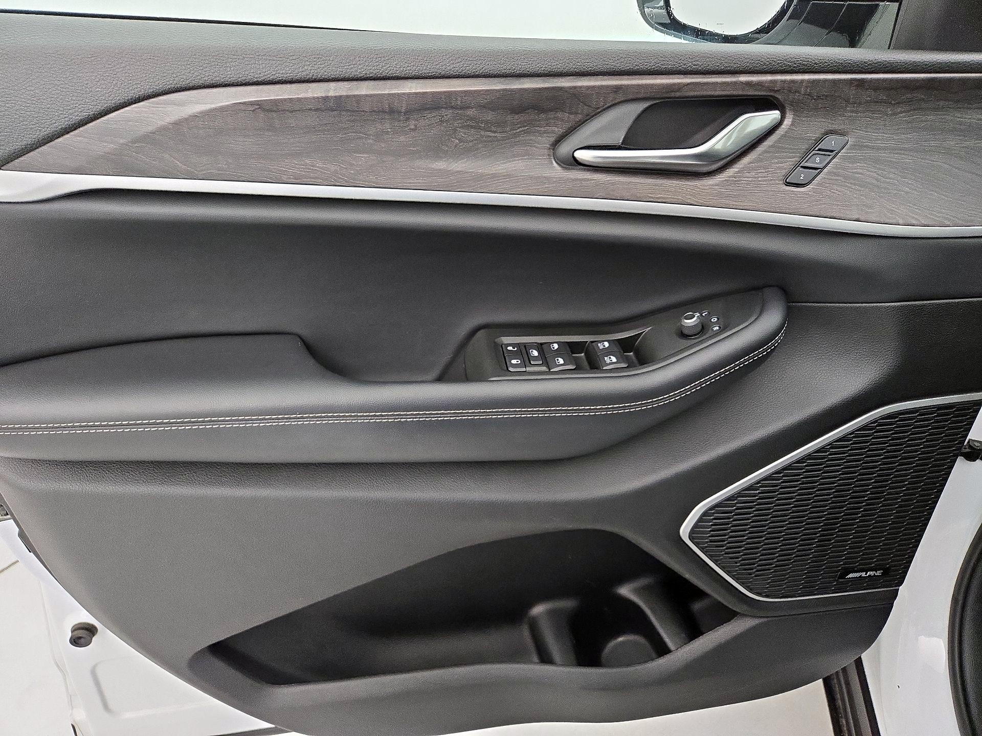 Thumbnail: 2021 Jeep Grand Cherokee L - 12