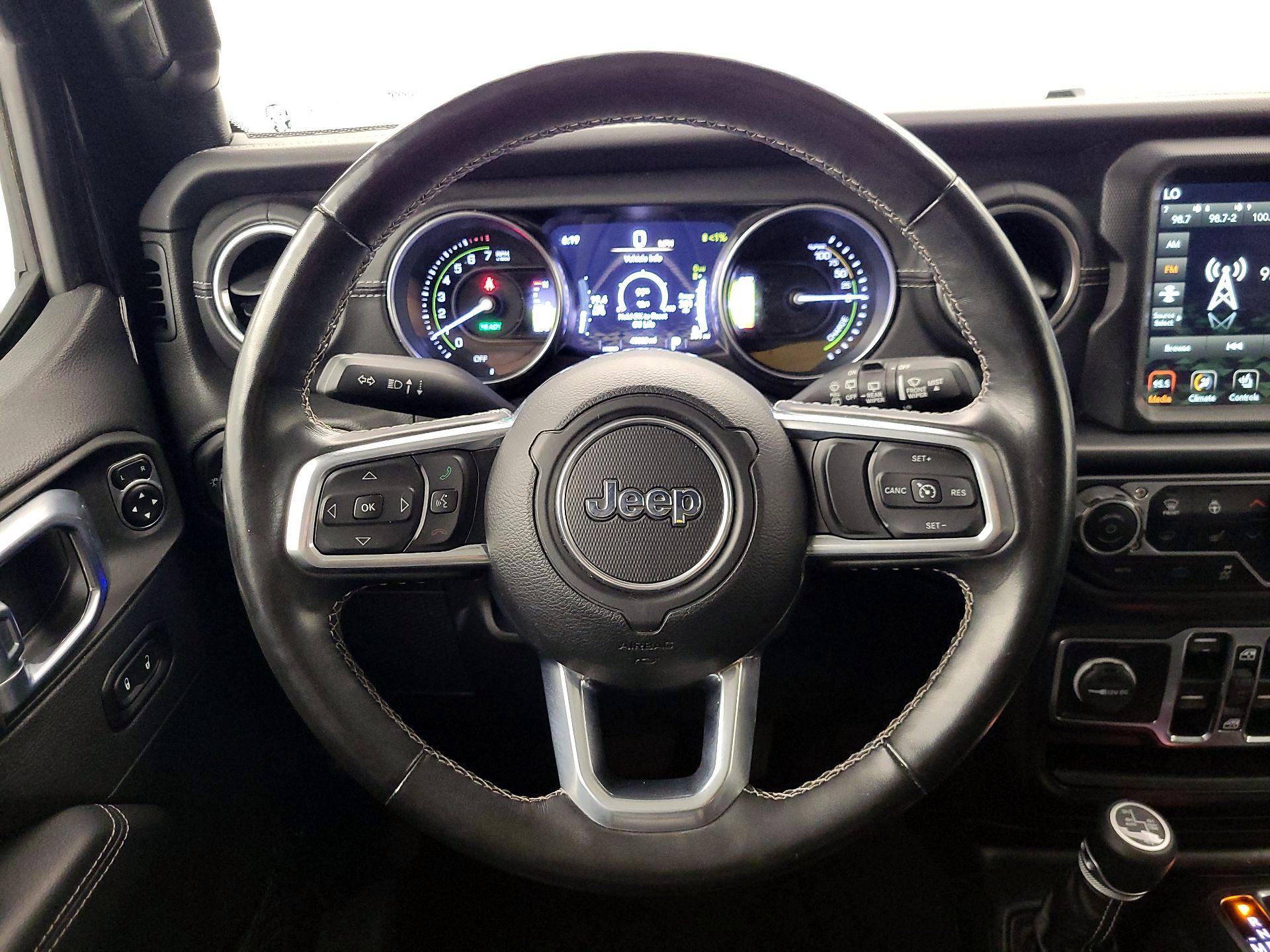 Thumbnail: 2021 Jeep Wrangler - 10