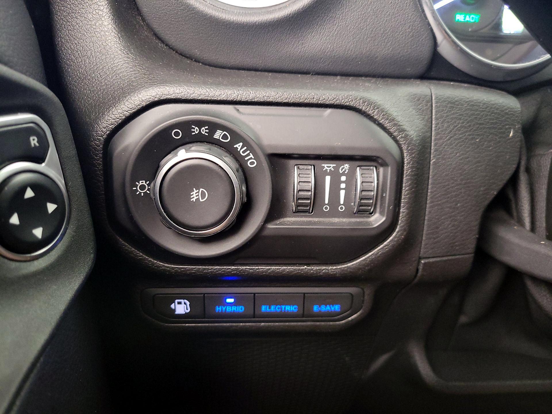 Thumbnail: 2021 Jeep Wrangler - 13