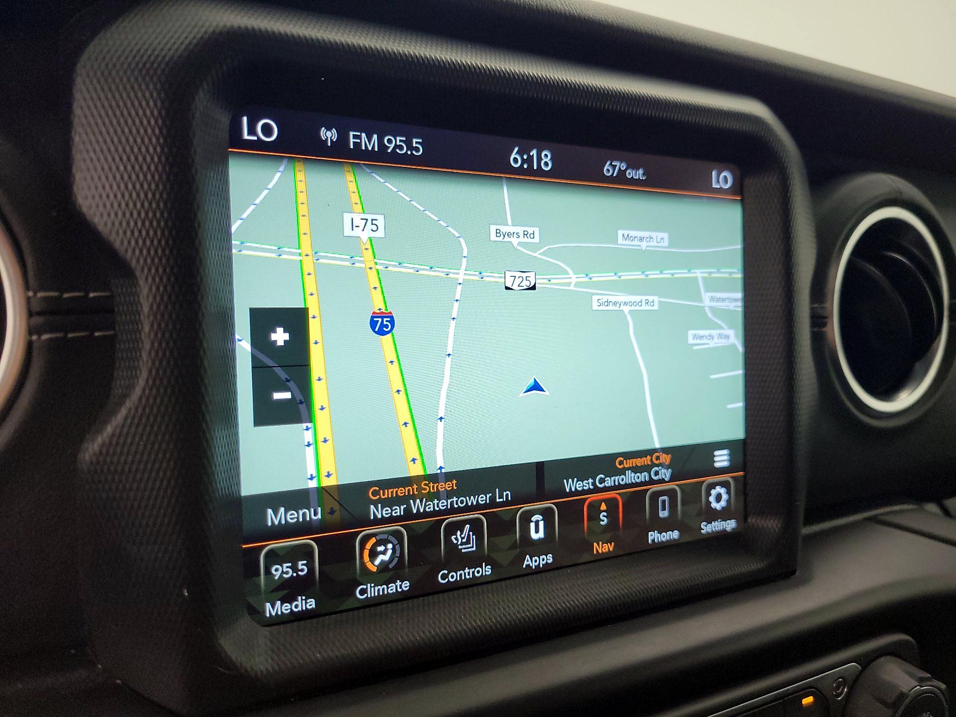 Thumbnail: 2021 Jeep Wrangler - 14