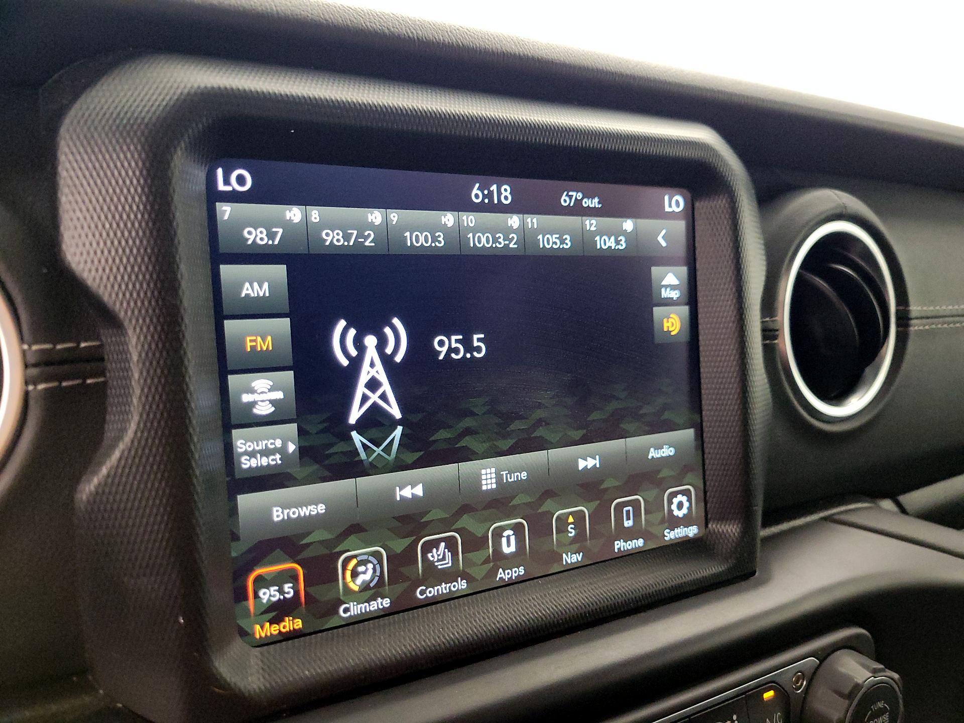 Thumbnail: 2021 Jeep Wrangler - 16