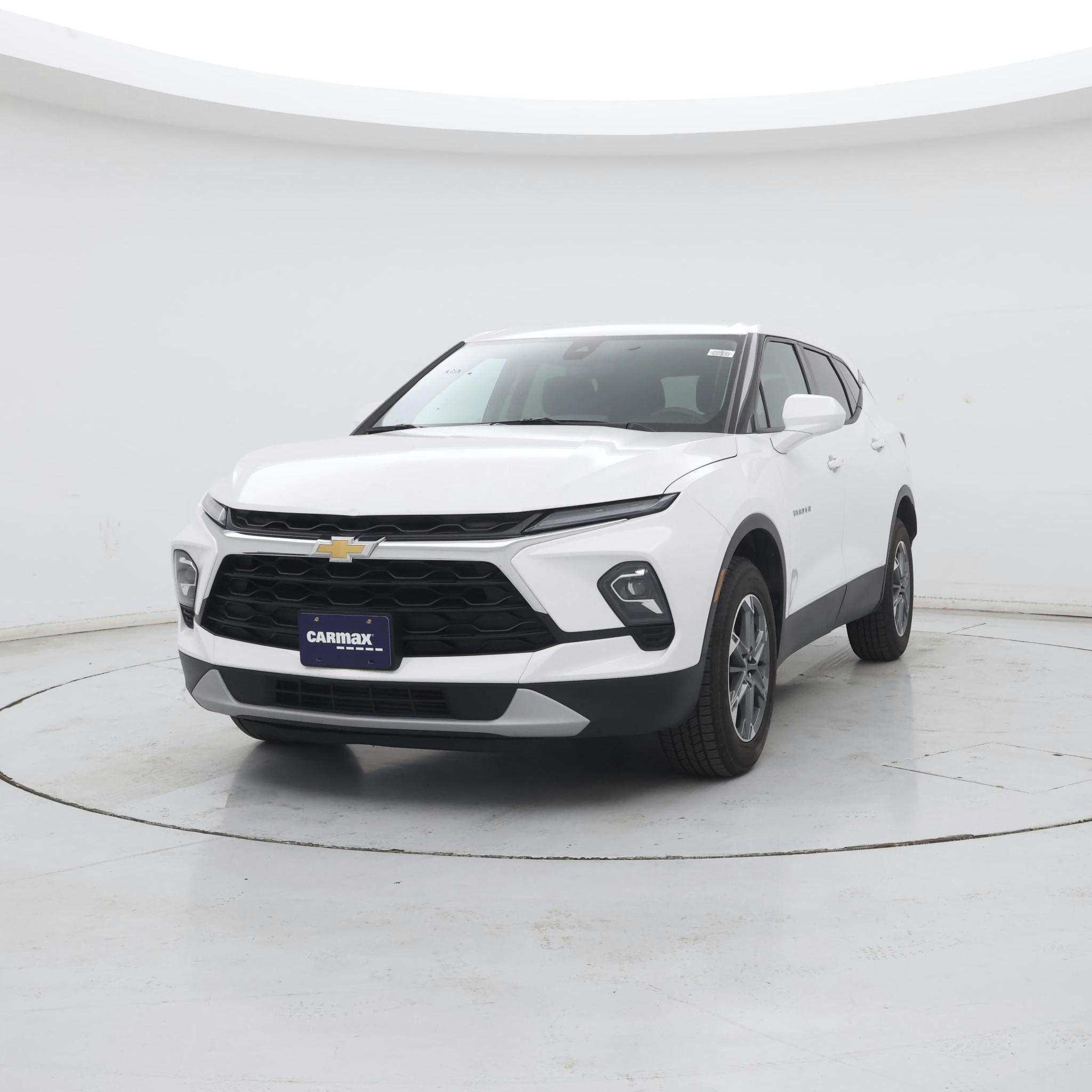 Thumbnail: 2023 Chevrolet Blazer - 4