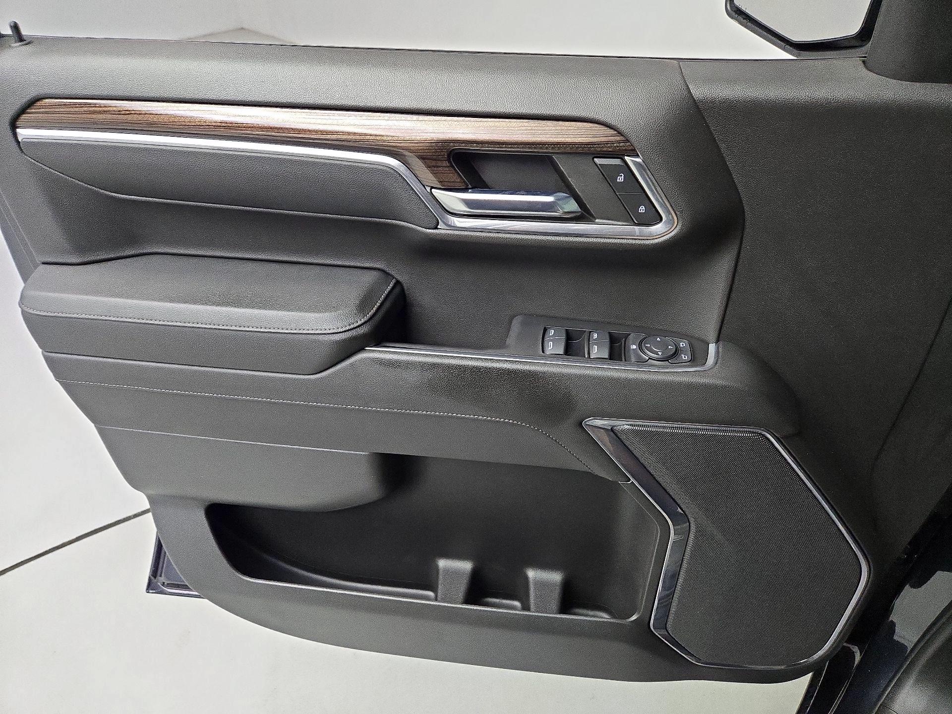 Thumbnail: 2023 Chevrolet Silverado 1500 - 12