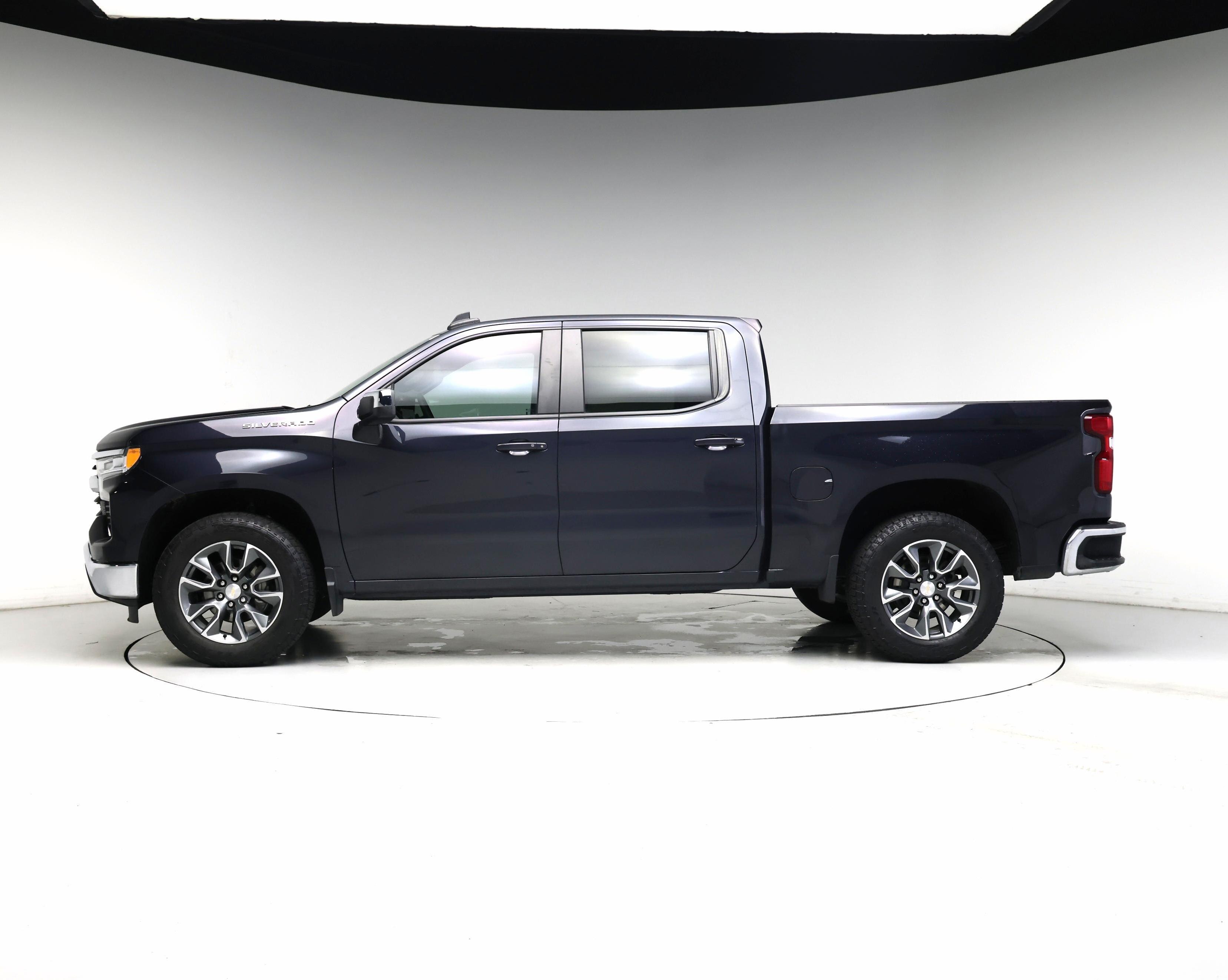 Thumbnail: 2023 Chevrolet Silverado 1500 - 3