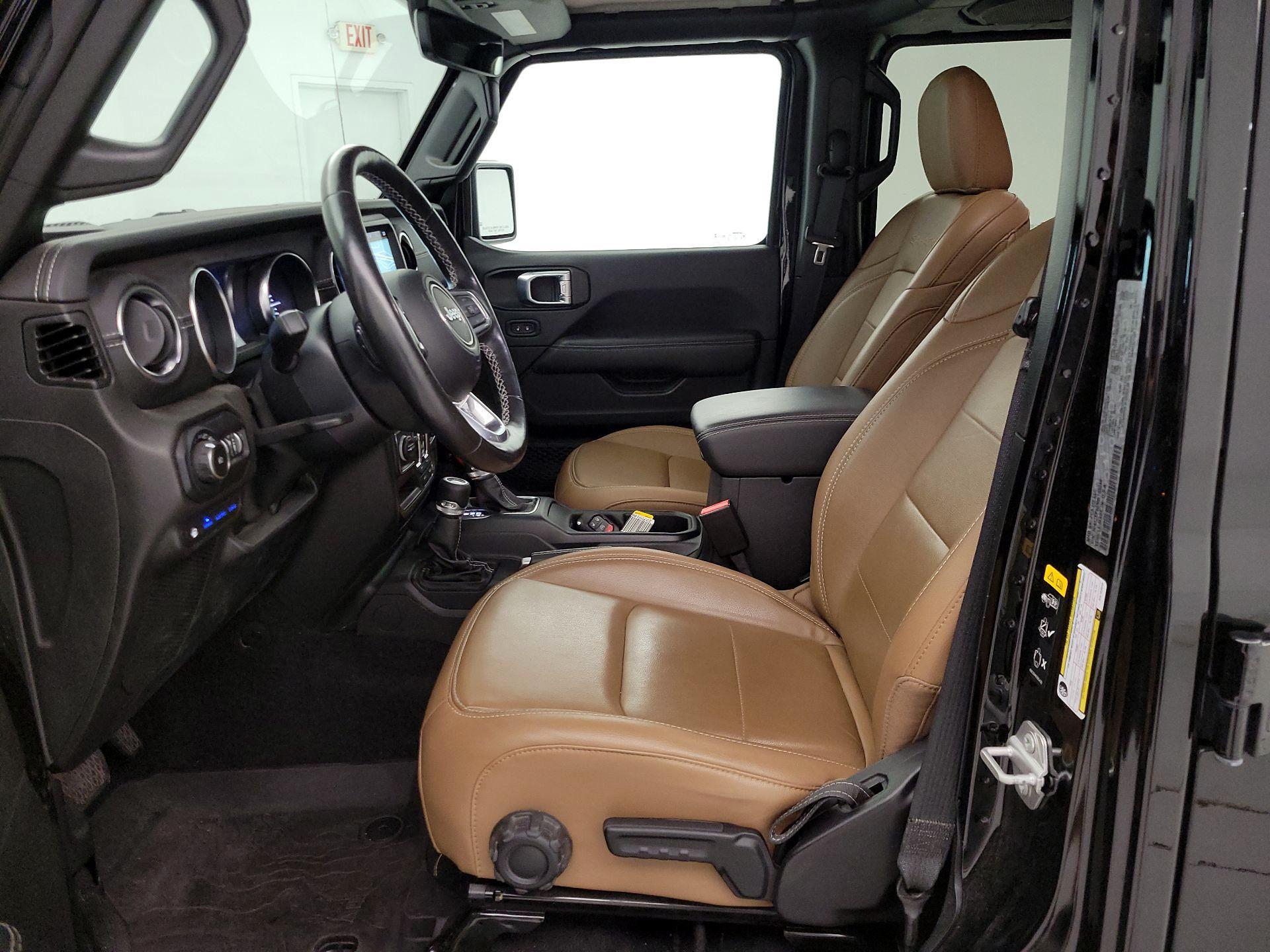 Thumbnail: 2022 Jeep Wrangler - 11