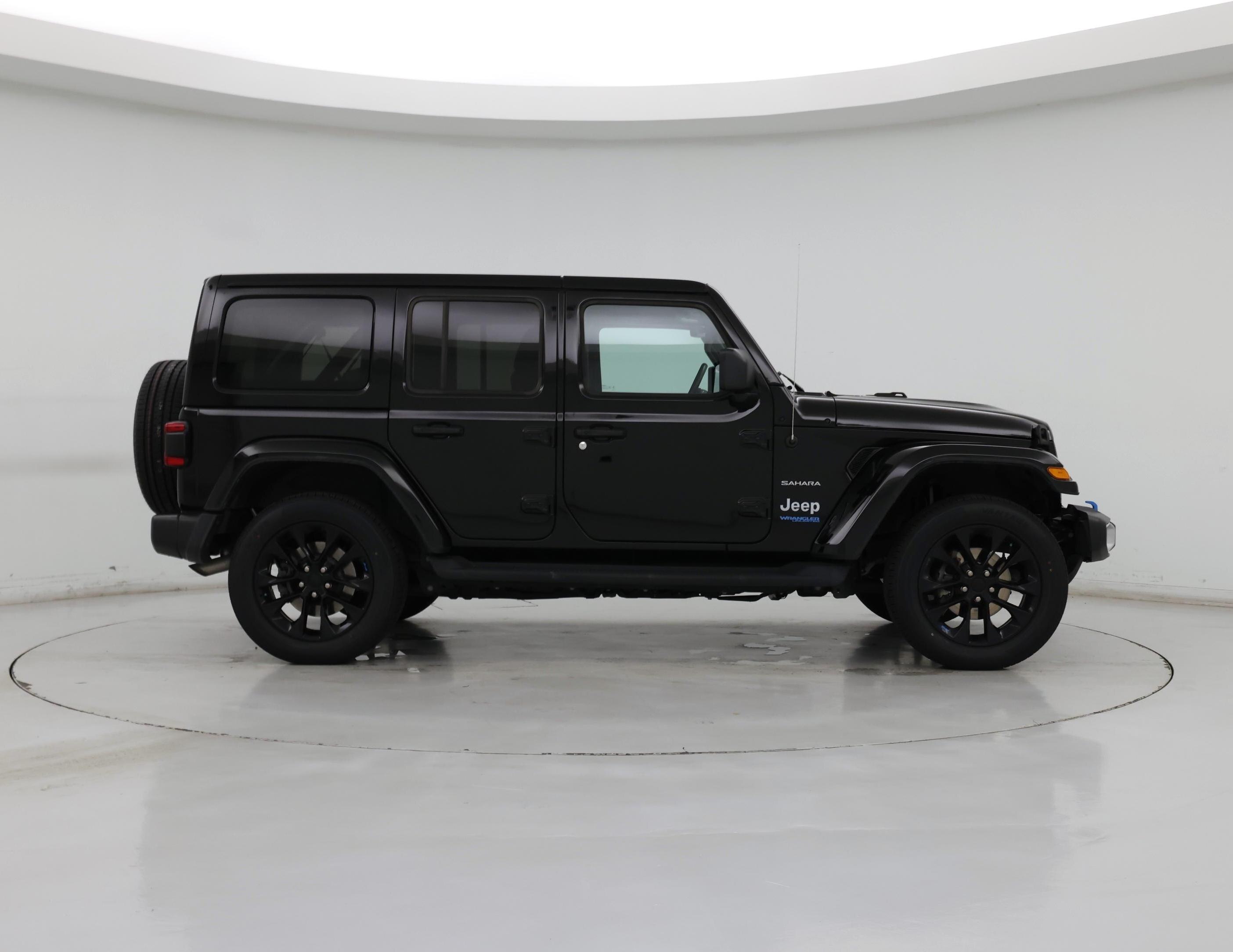 Thumbnail: 2022 Jeep Wrangler - 7