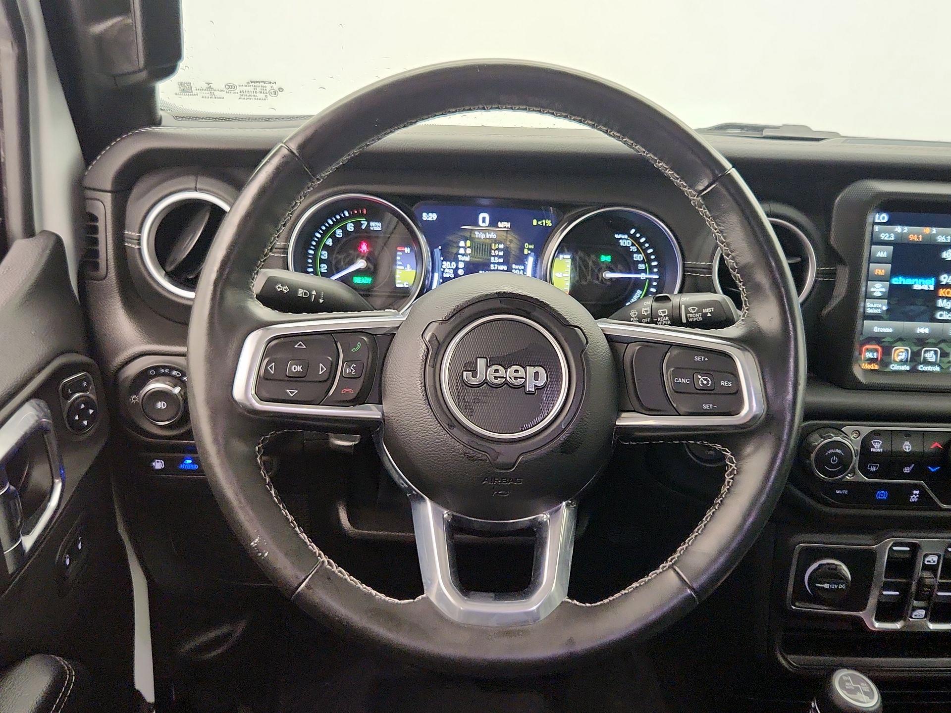 Thumbnail: 2022 Jeep Wrangler - 10