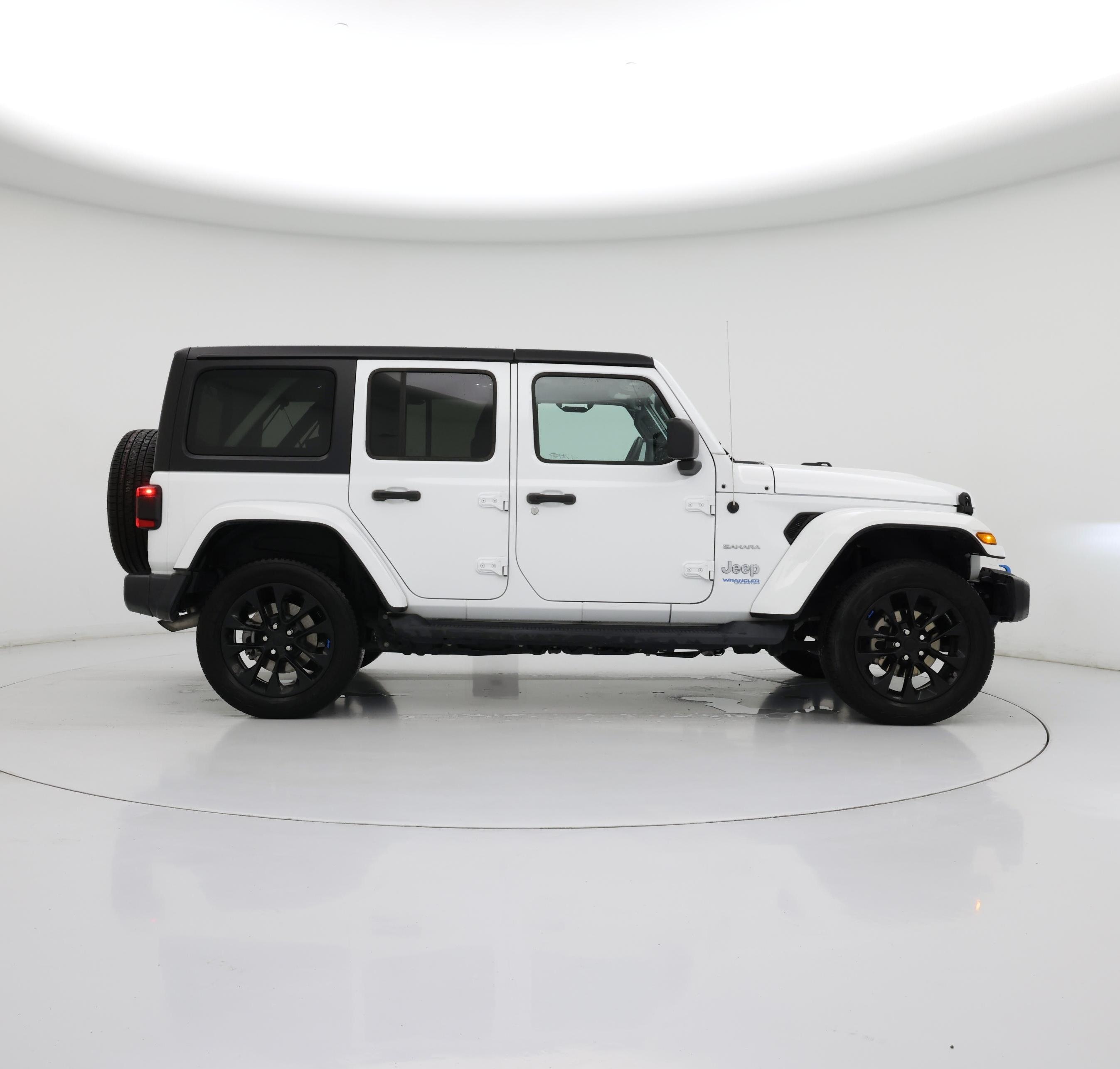 Thumbnail: 2022 Jeep Wrangler - 7