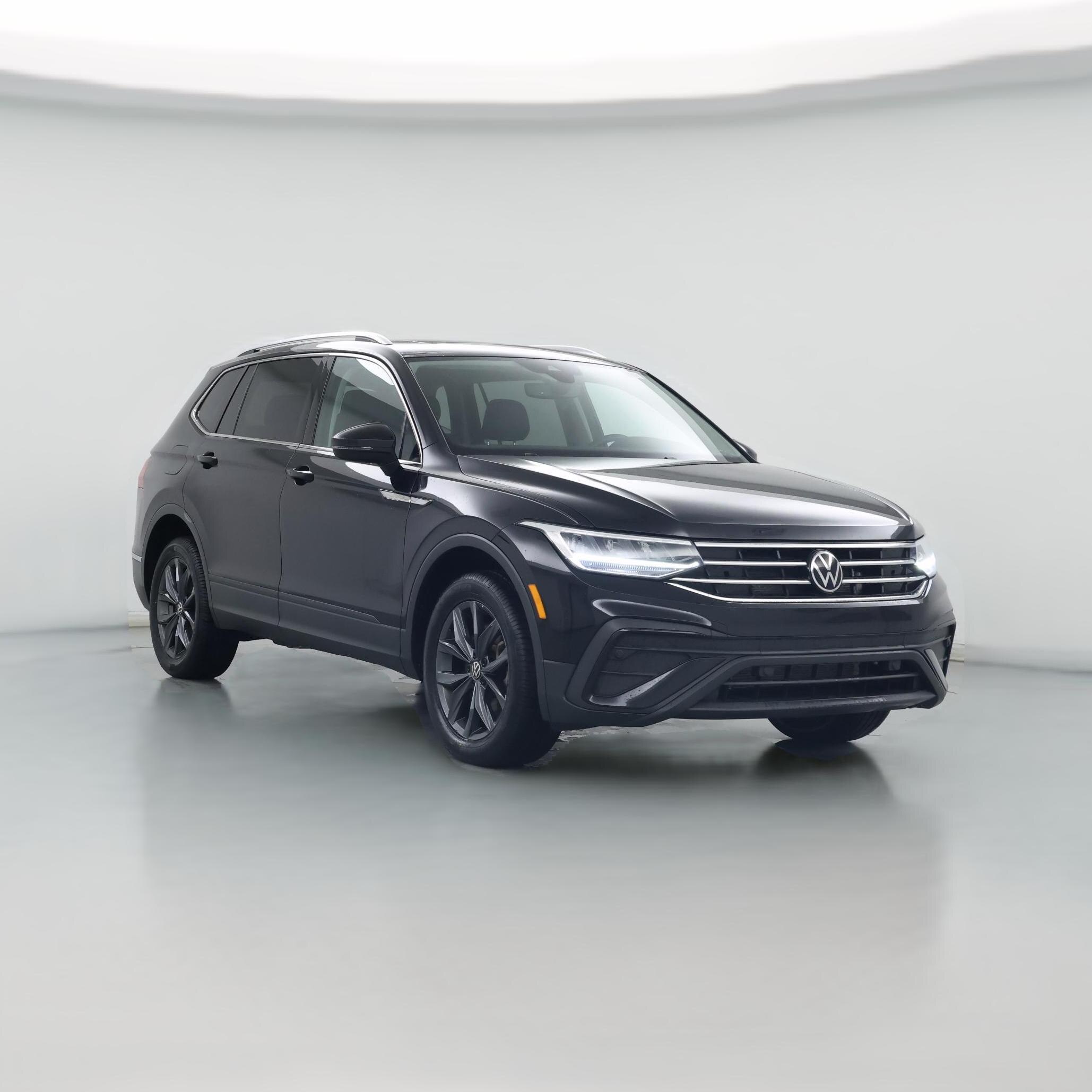 Thumbnail: 2022 Volkswagen Tiguan - 1