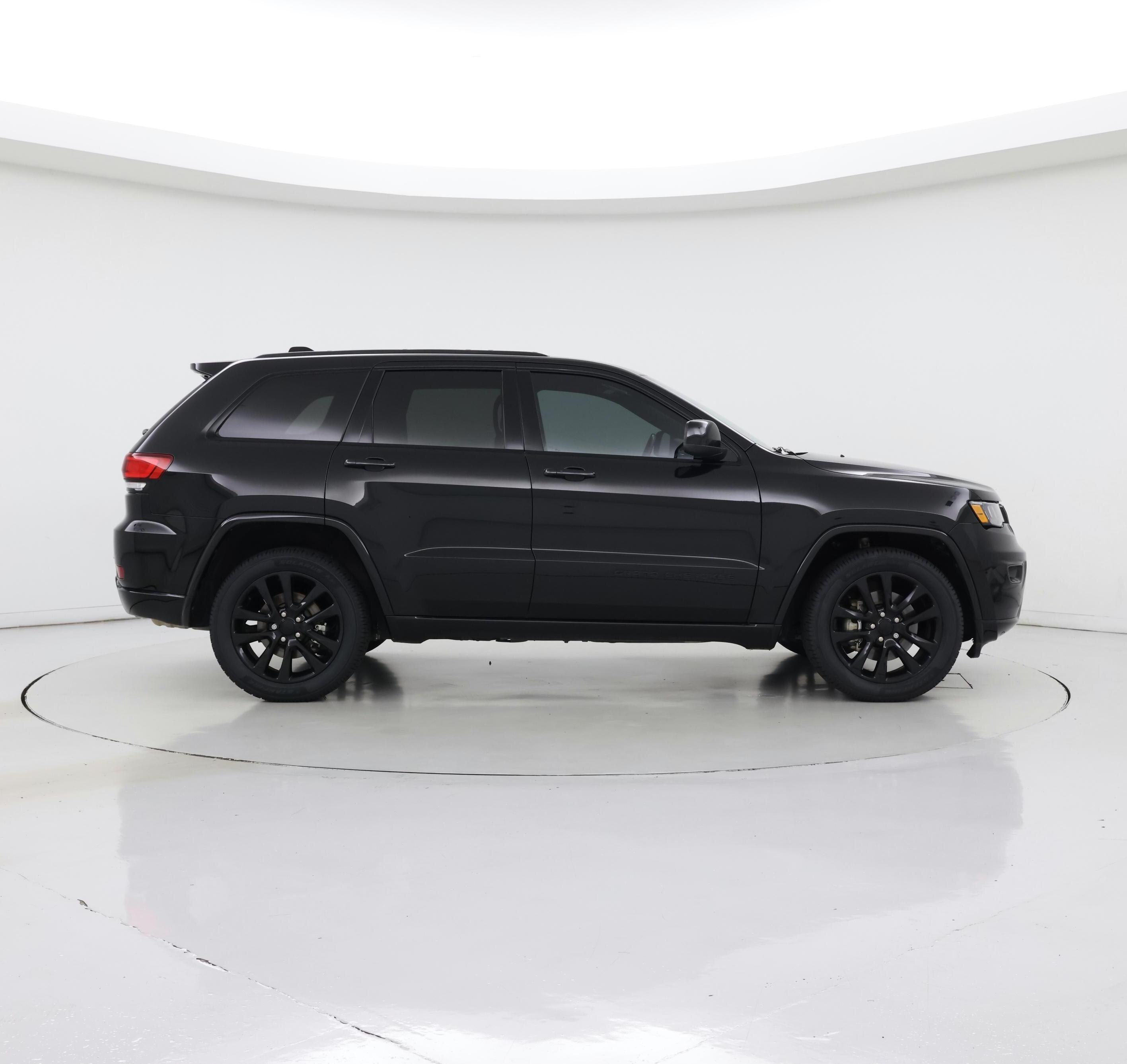 Thumbnail: 2021 Jeep Grand Cherokee - 7