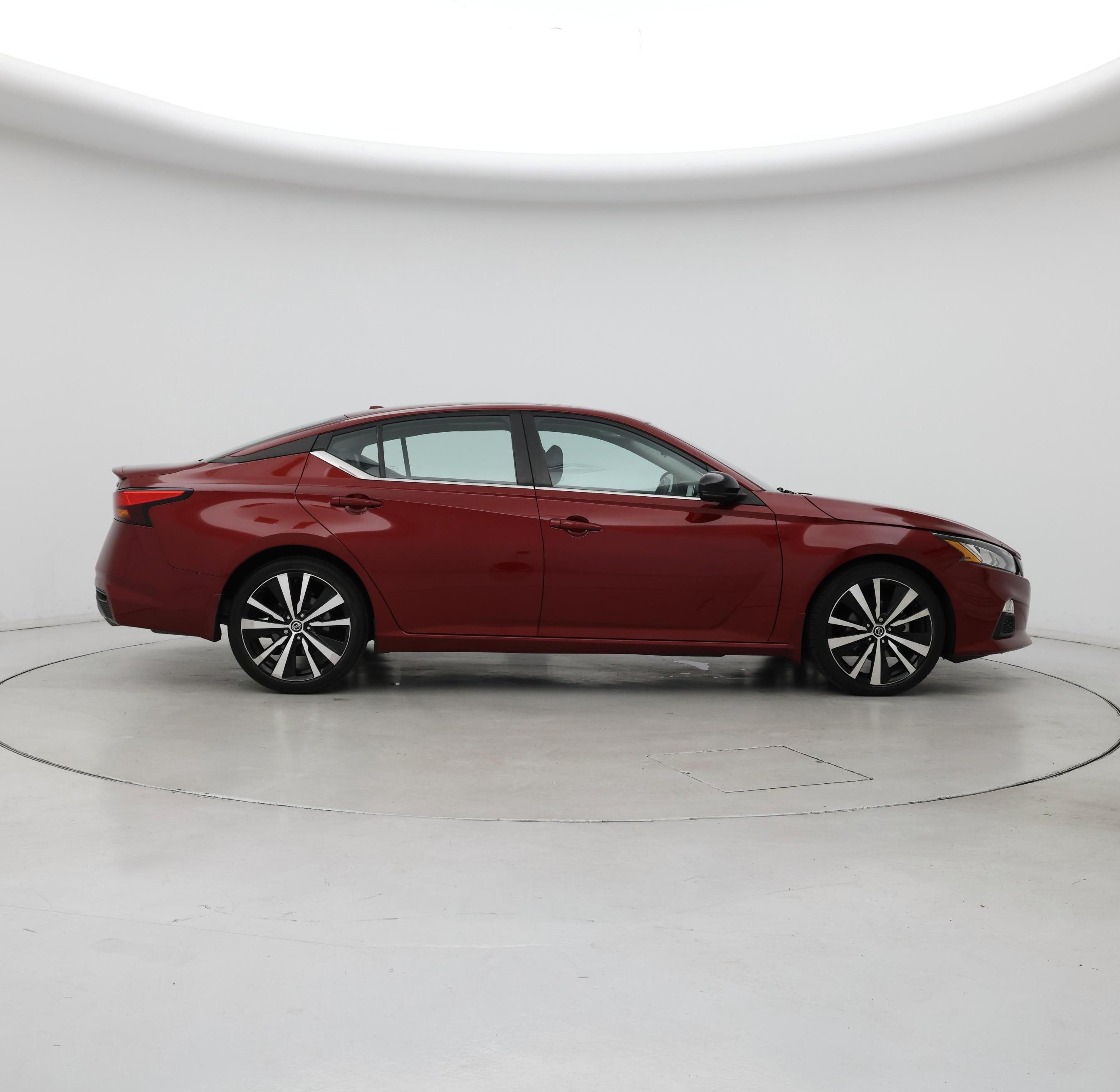 Thumbnail: 2021 Nissan Altima - 7