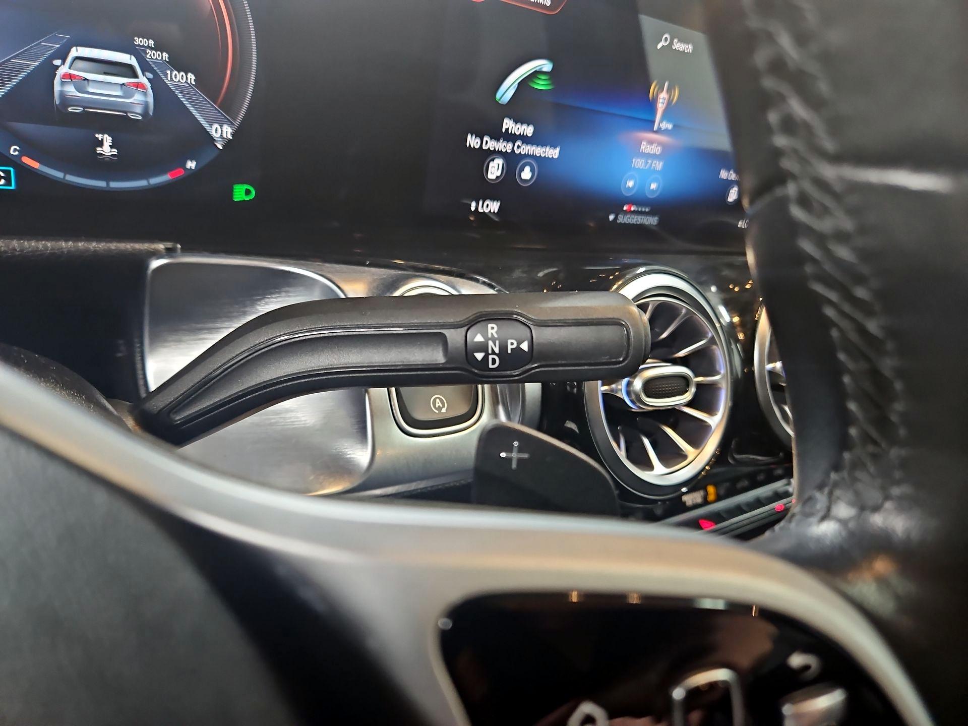 Thumbnail: 2021 Mercedes-Benz GLB - 17