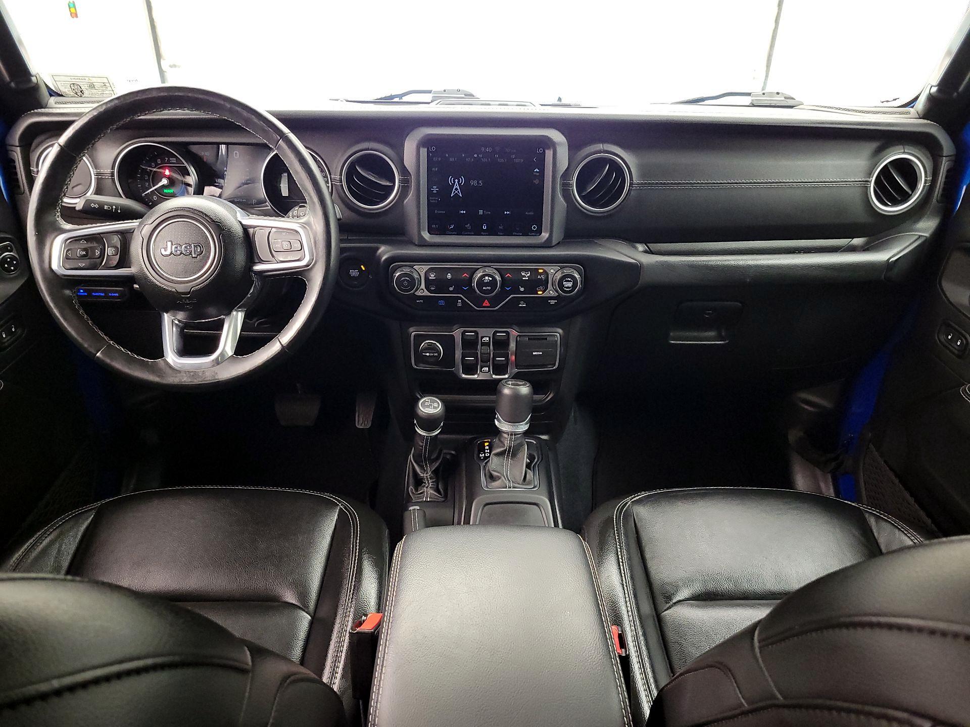 Thumbnail: 2022 Jeep Wrangler - 9