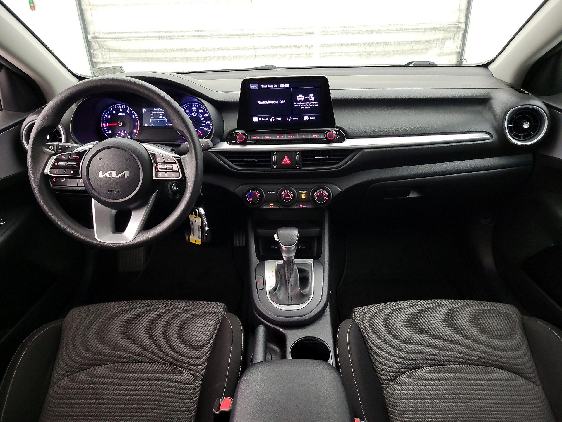 Thumbnail: 2023 Kia Forte - 9