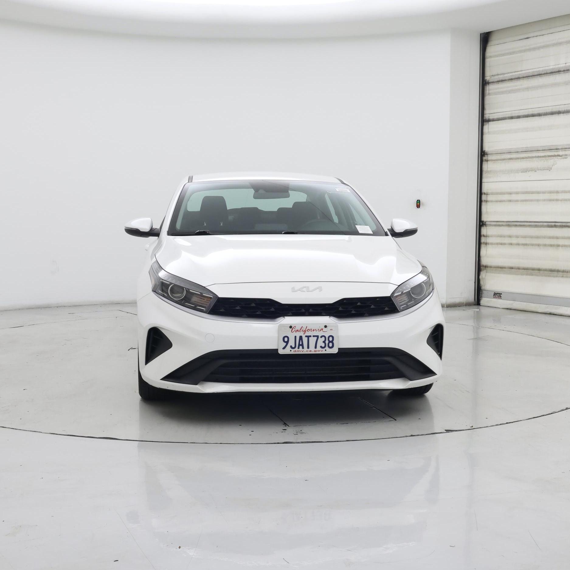 Thumbnail: 2023 Kia Forte - 5