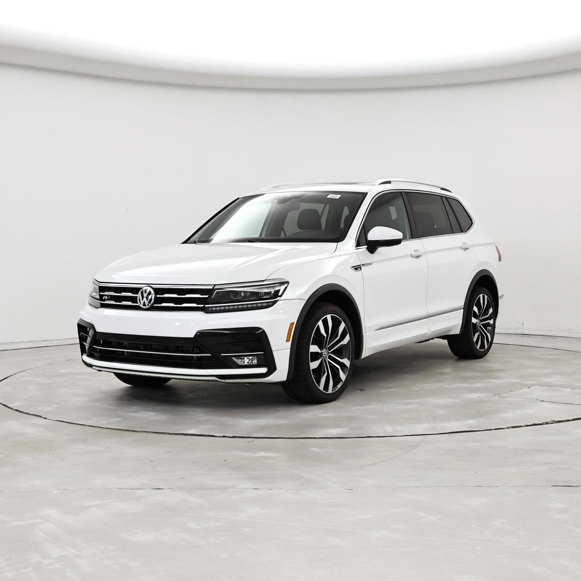 Thumbnail: 2020 Volkswagen Tiguan - 4