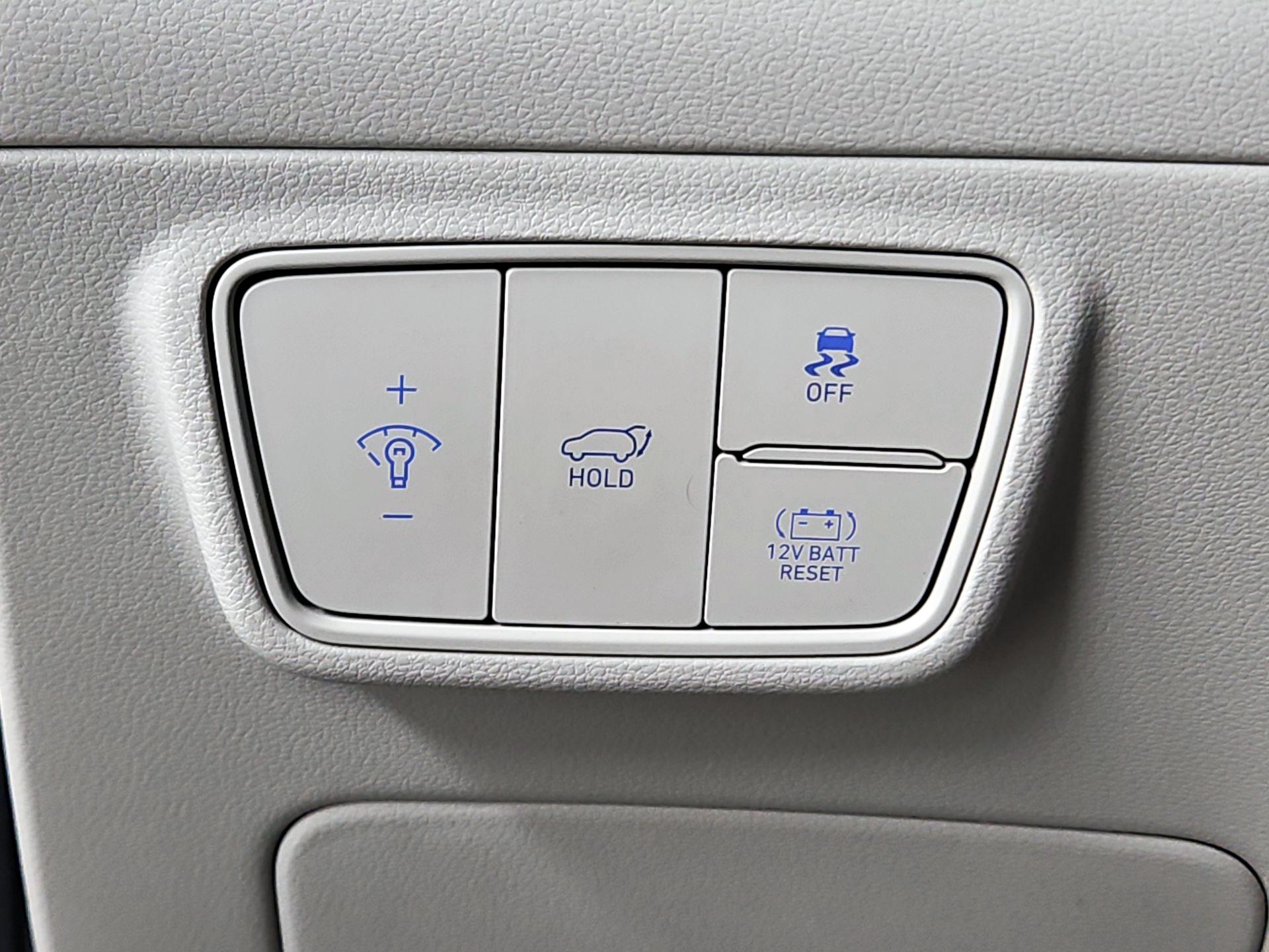 Thumbnail: 2023 Hyundai Tucson - 13