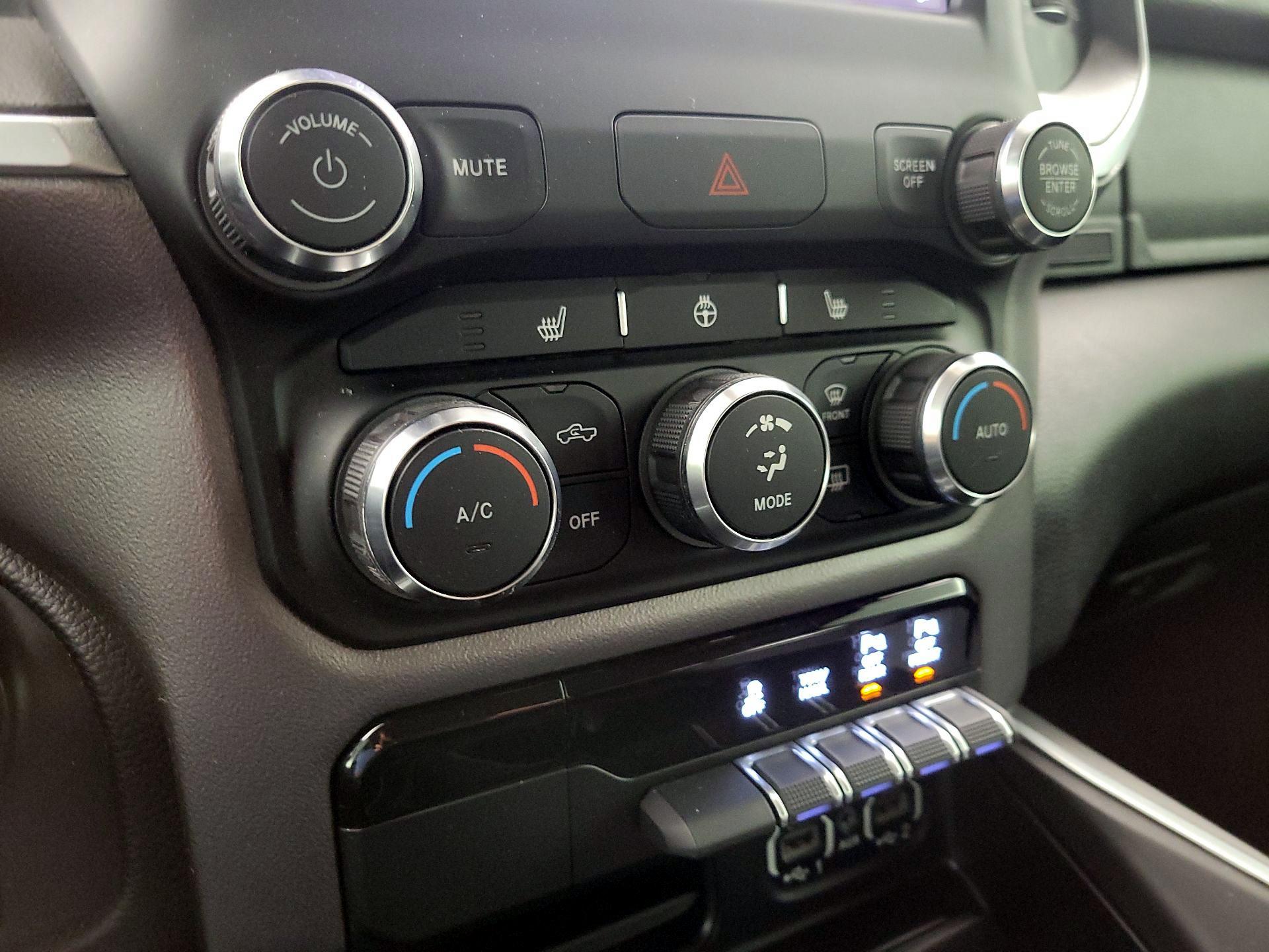 Thumbnail: 2020 RAM 1500 - 16
