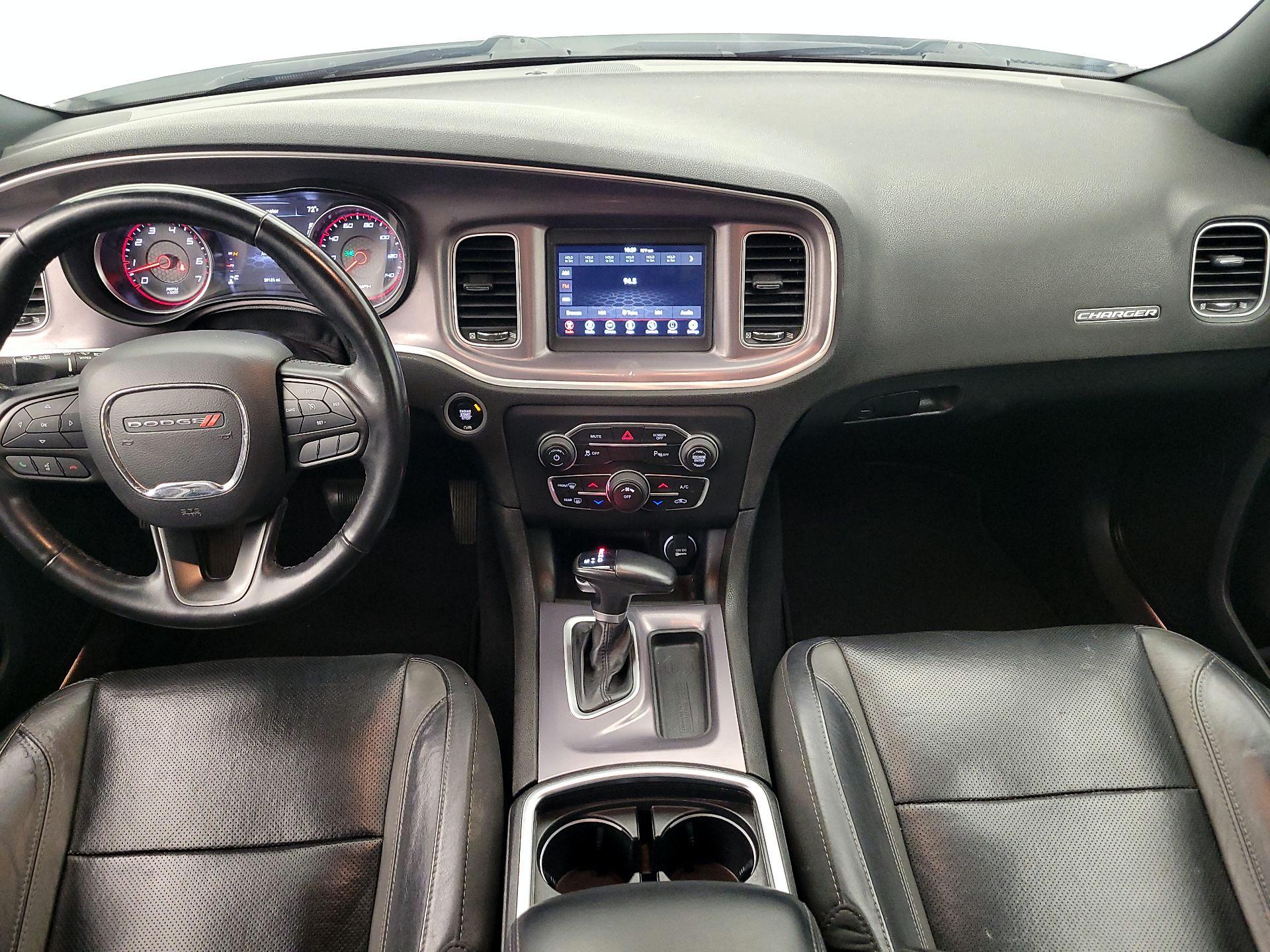 Thumbnail: 2022 Dodge Charger - 9