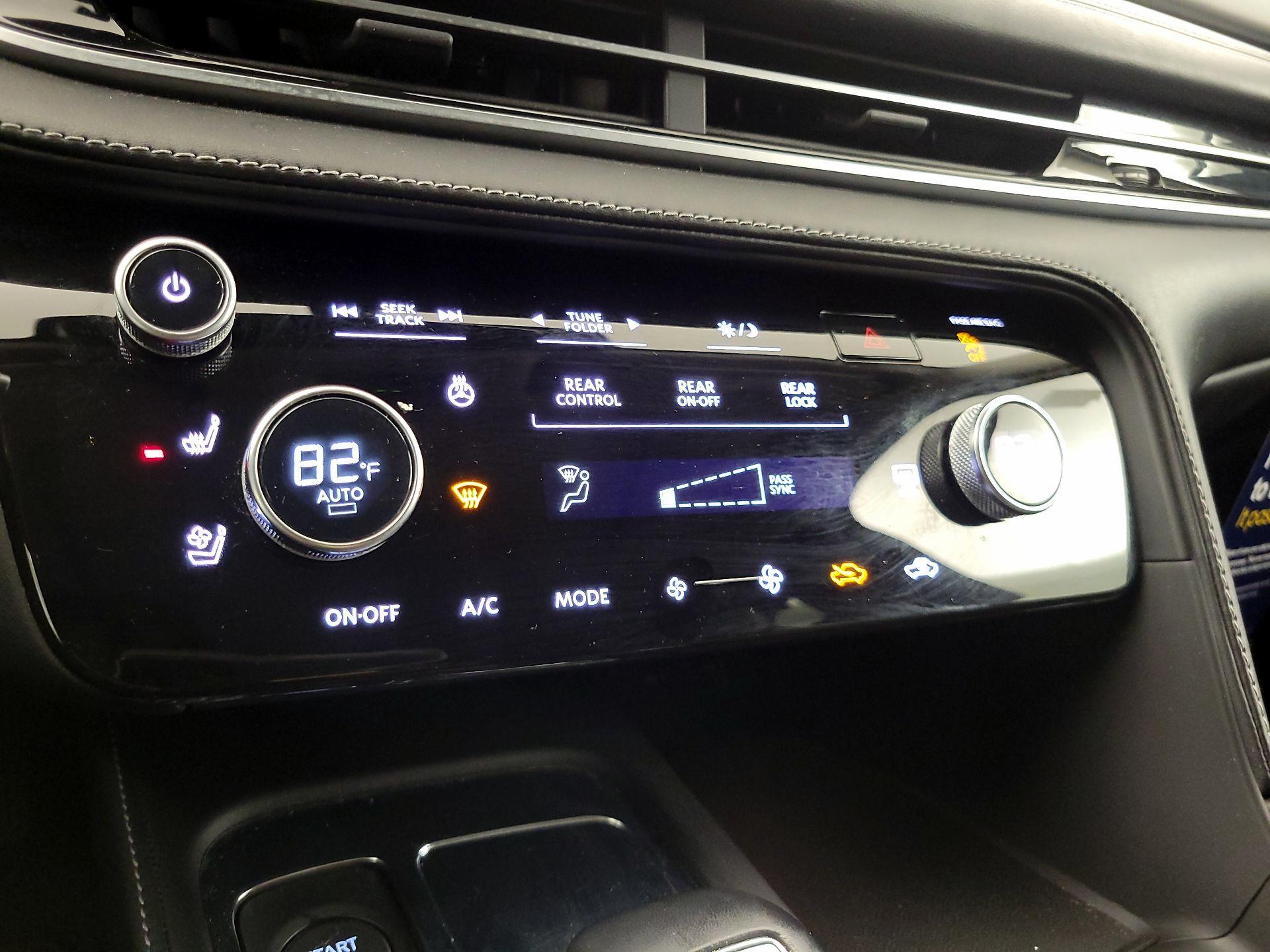 Thumbnail: 2022 INFINITI QX60 - 17