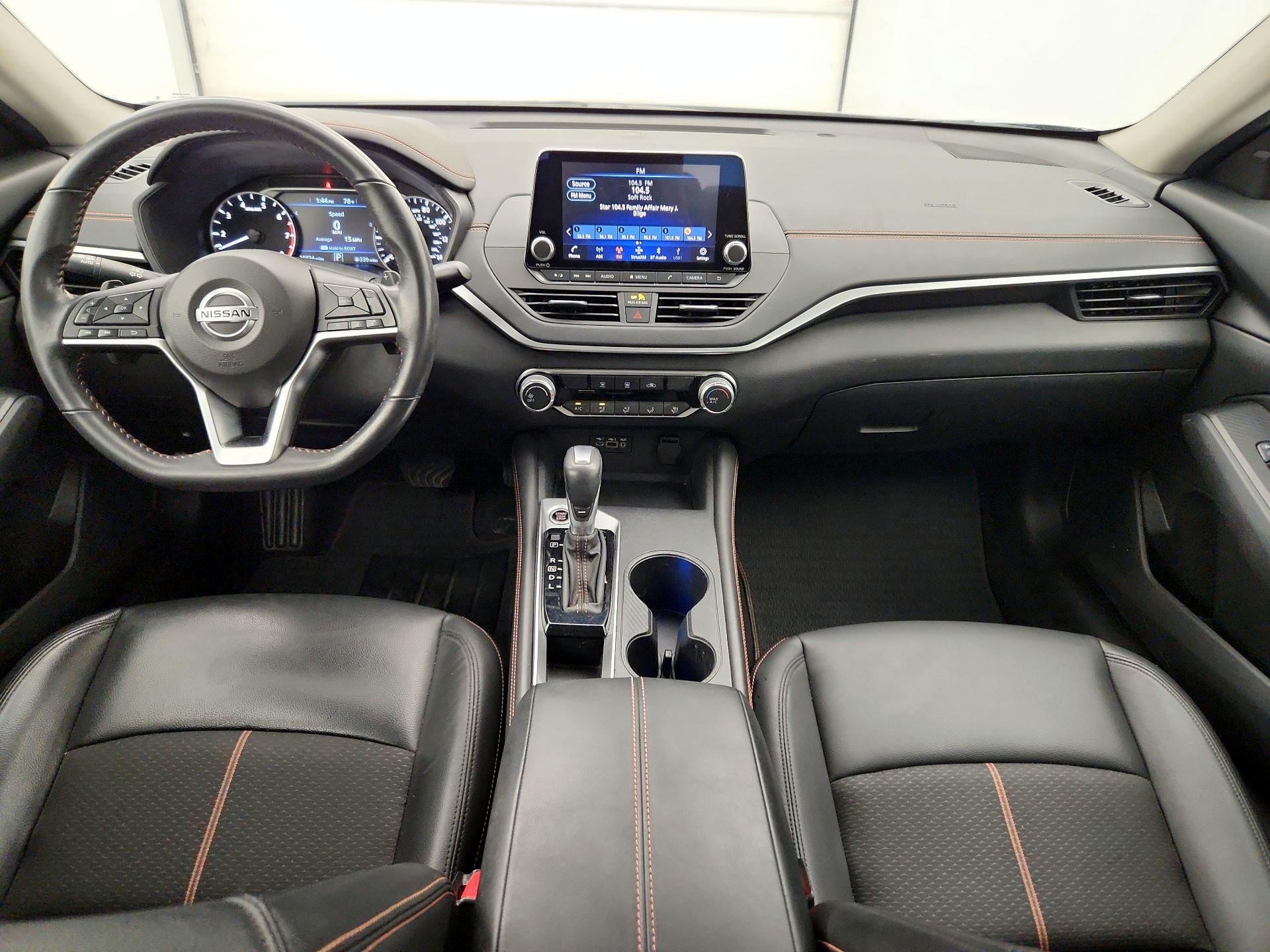 Thumbnail: 2022 Nissan Altima - 9