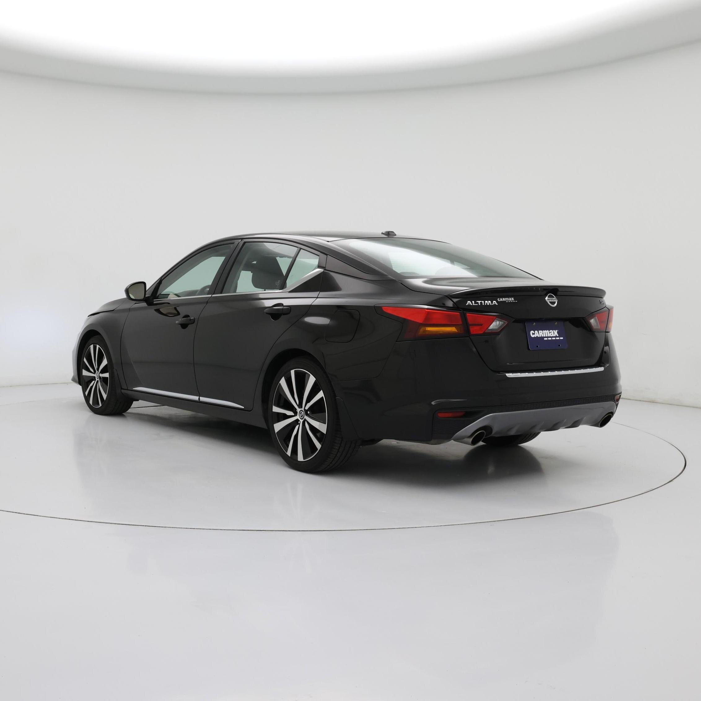 Thumbnail: 2022 Nissan Altima - 2