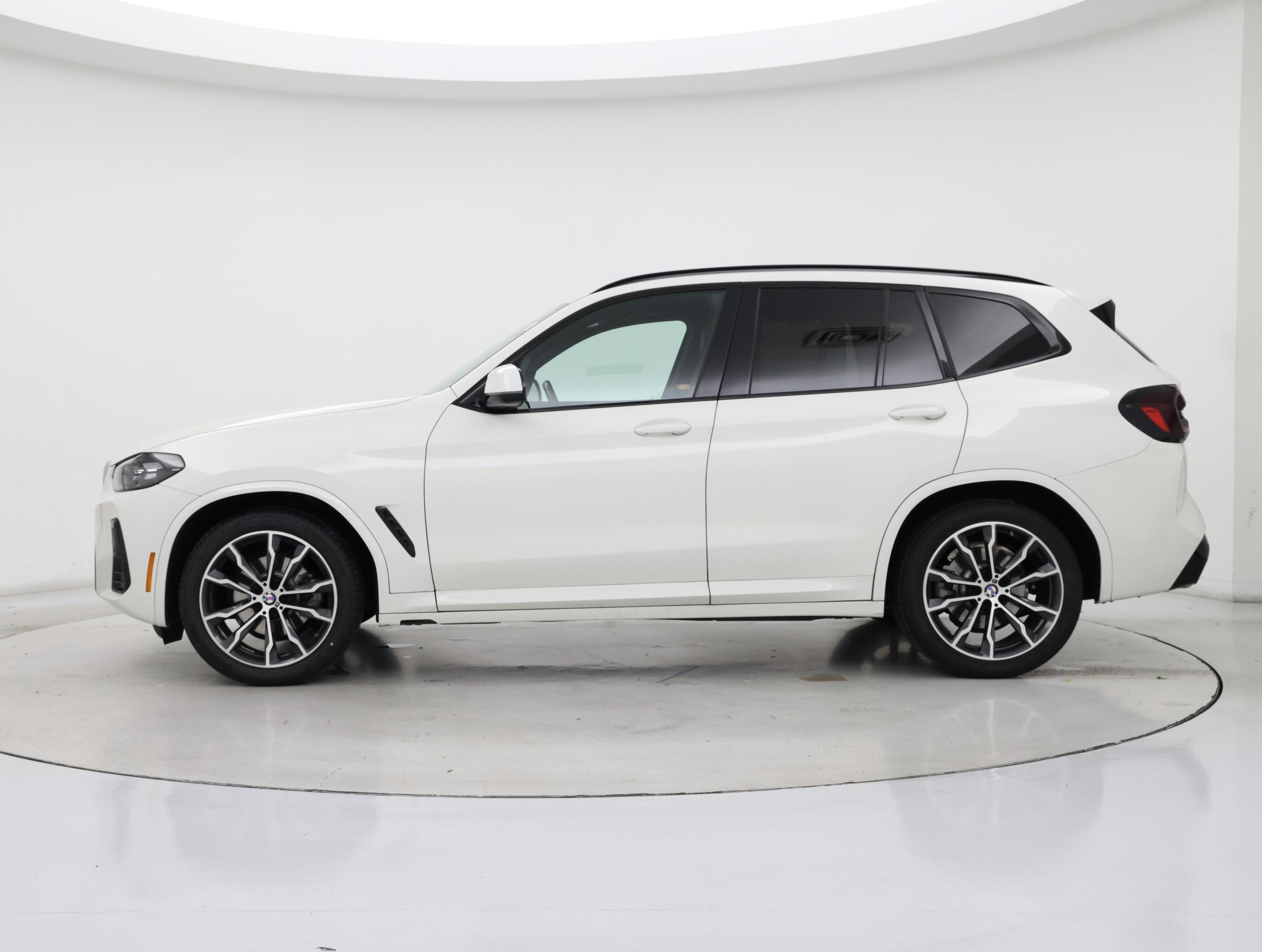 Thumbnail: 2022 BMW X3 - 3